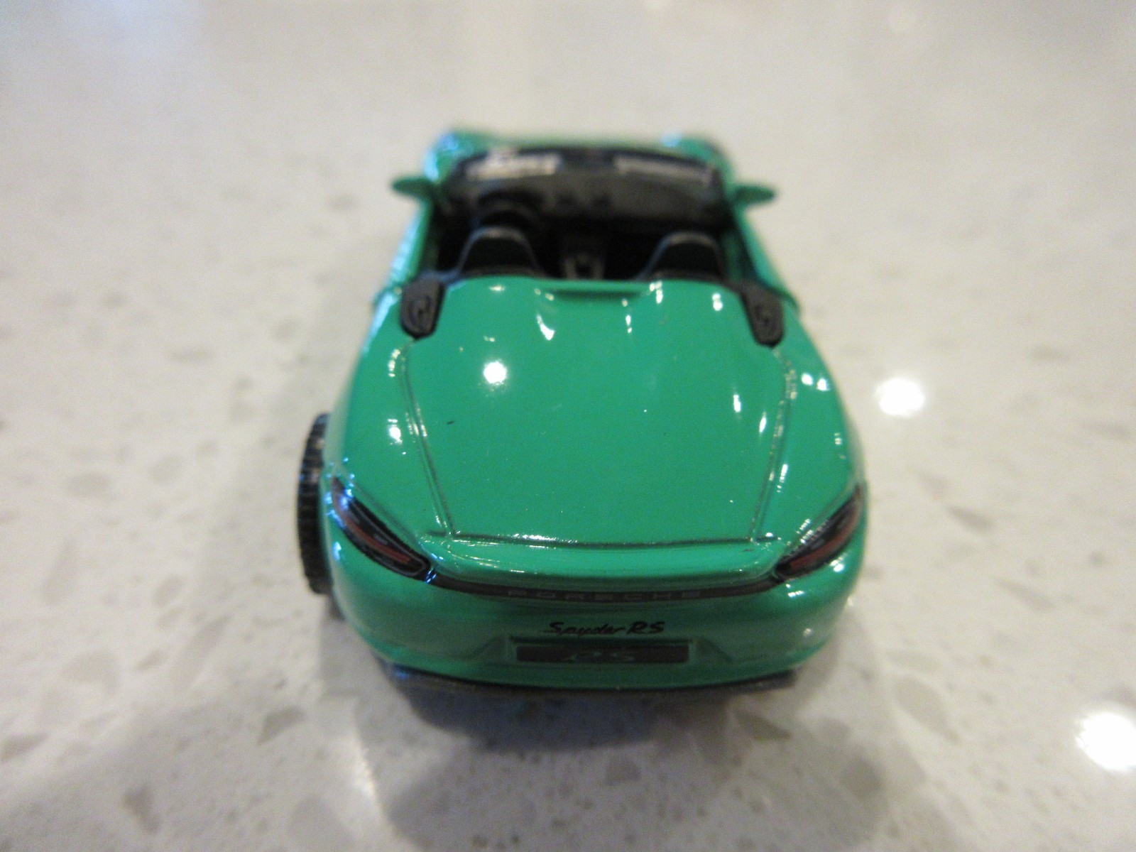 2026 Matchbox 2024 Porsche 718 Spyder RS Green Moving Parts Diecast Toy Car