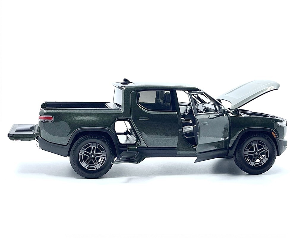 MAISTO RIVIAN R1T PICK UP TRUCK 1/18 DIECAST MODEL METALLIC GREEN 31466
