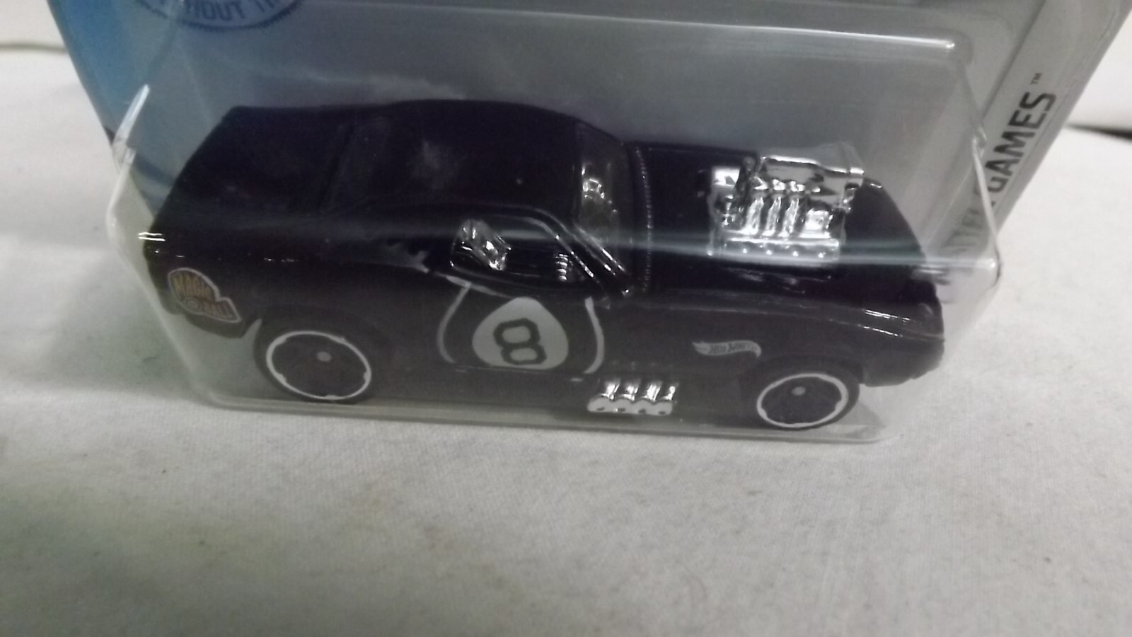 2021 Hotwheels Rodger Dodger Mattel Games 2/5 Magic 8 Ball 1/64 Scale