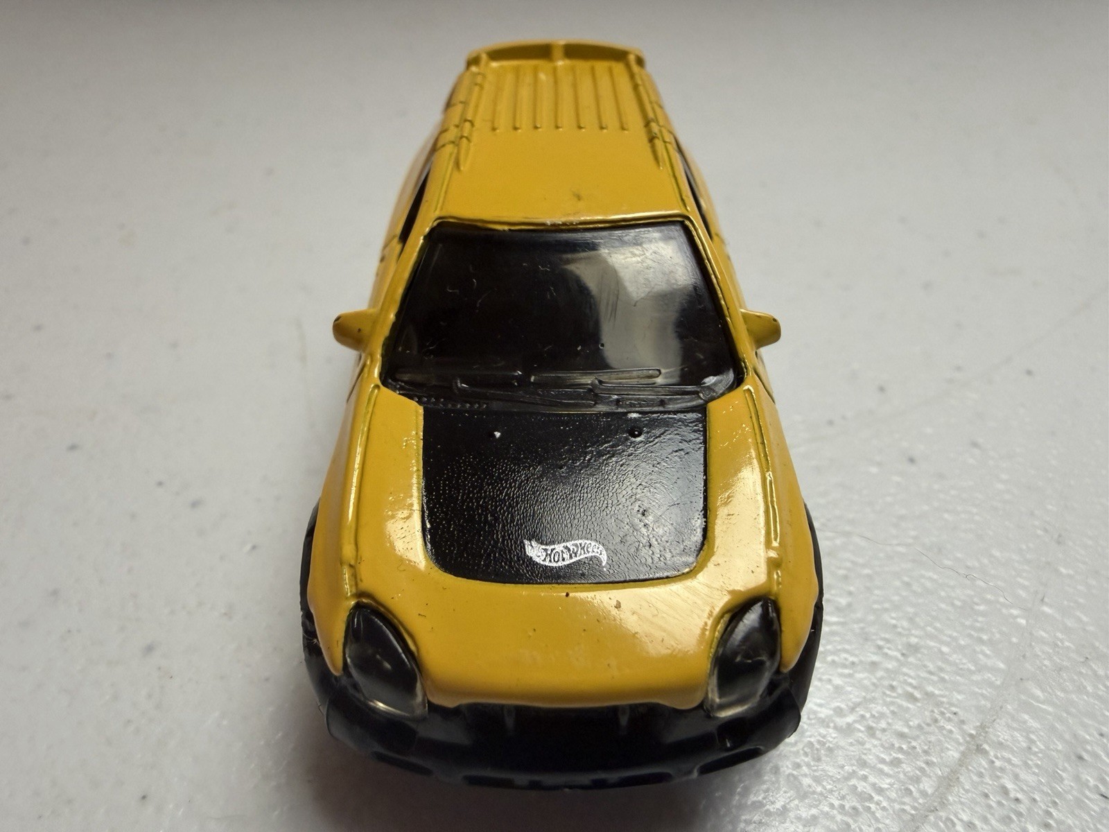 Hot Wheels Isuzu VehiCROSS 2001 Mainline #144 Yellow PR5s CLEAN COMBINE SHIPPING