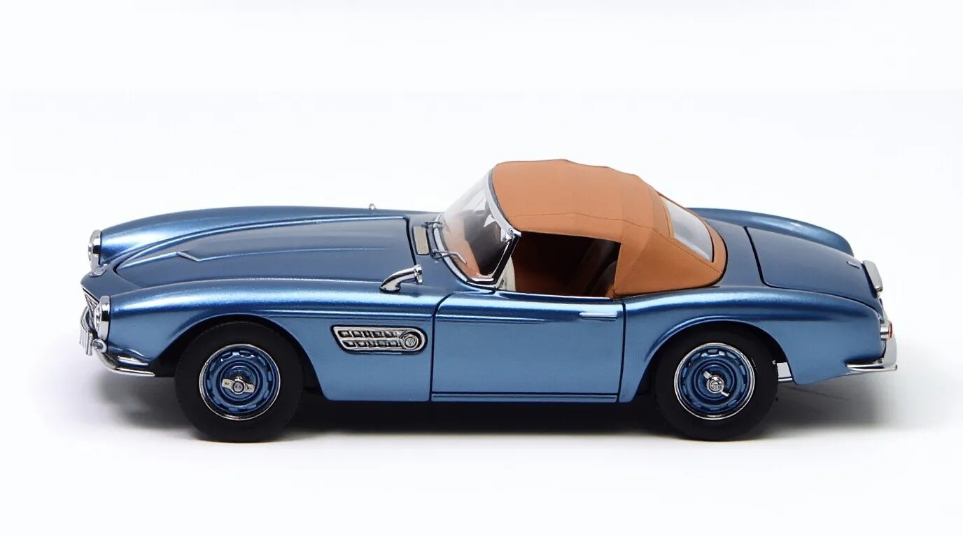 GFCC 1:64 Ice Blue 1957 507 Soft Top Classic Sport Model Diecast Metal Car