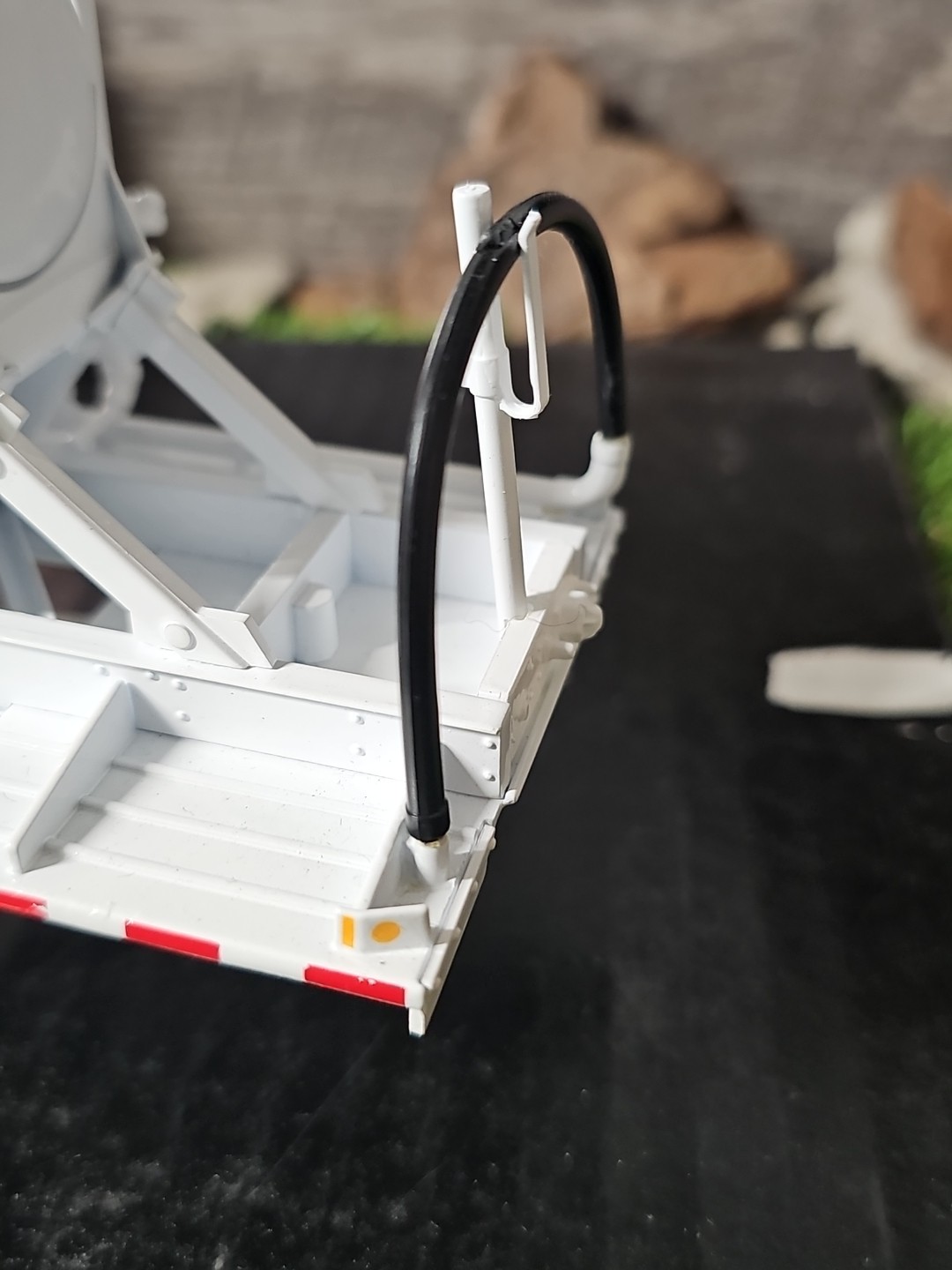 First Gear Holcim Dry Bulk Tanker Truck 1:34 Scale Diecast Truck/Trailer NO BOX