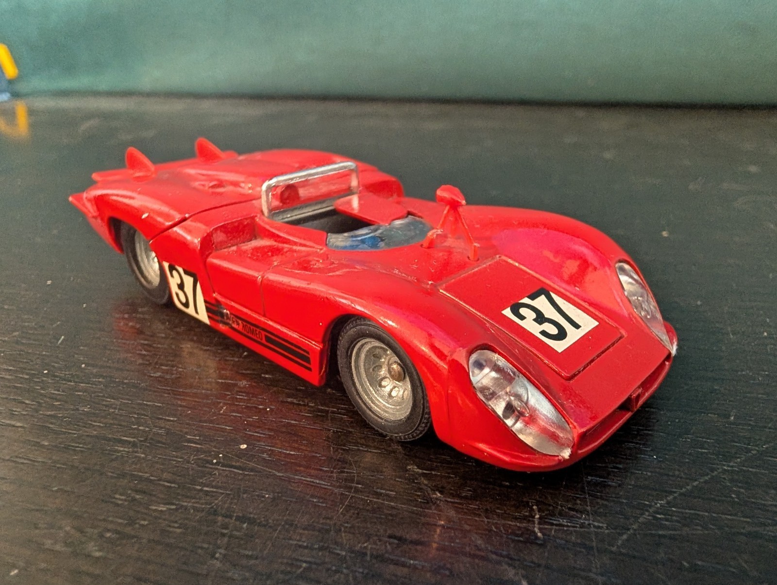 SOLIDO 1/43 Alfa Romeo Long Tail 33-3 Red No Box Great condition