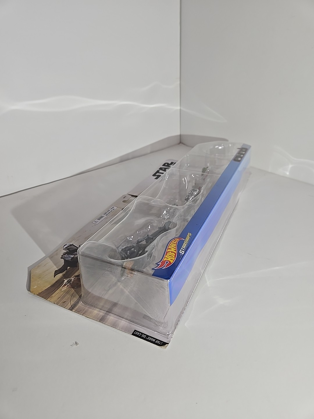 Hot Wheels Star Wars Starships Razor Crest Speeder Bike Hover Pram & Child