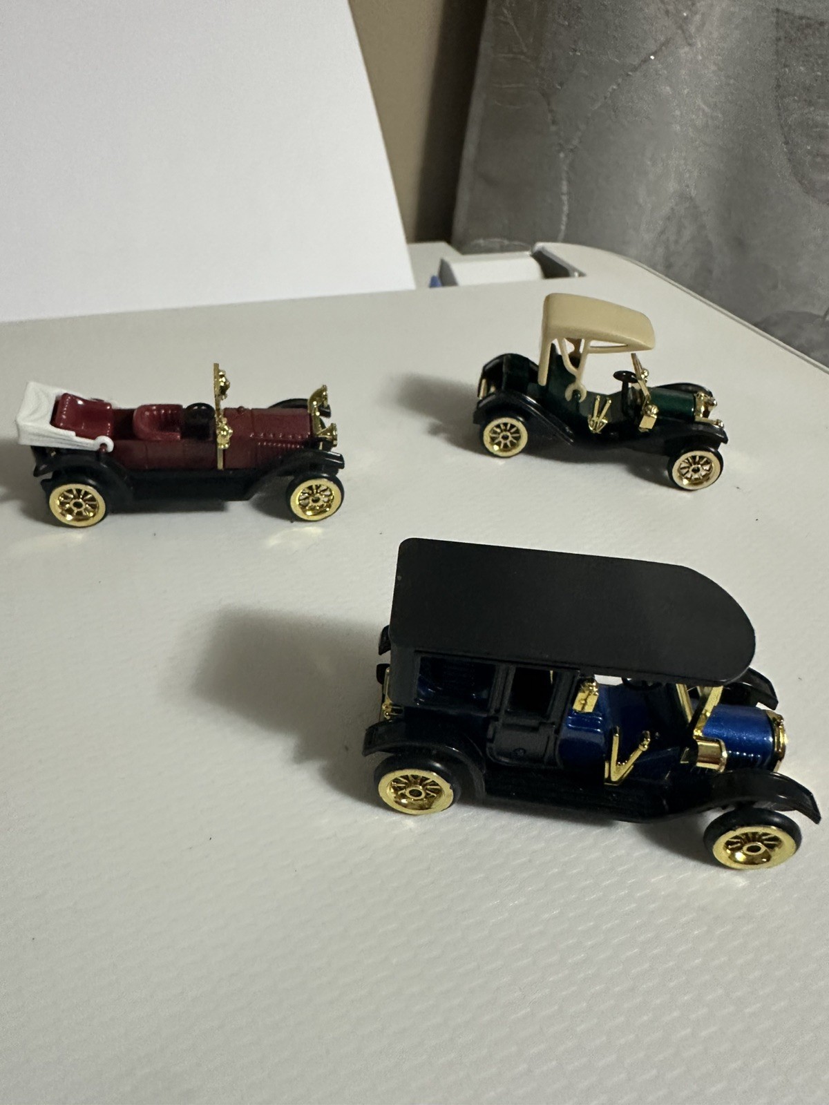 Vintage Reader’s Digest High Speed 1:64 Diecast Antique Replica Cars Set of 3