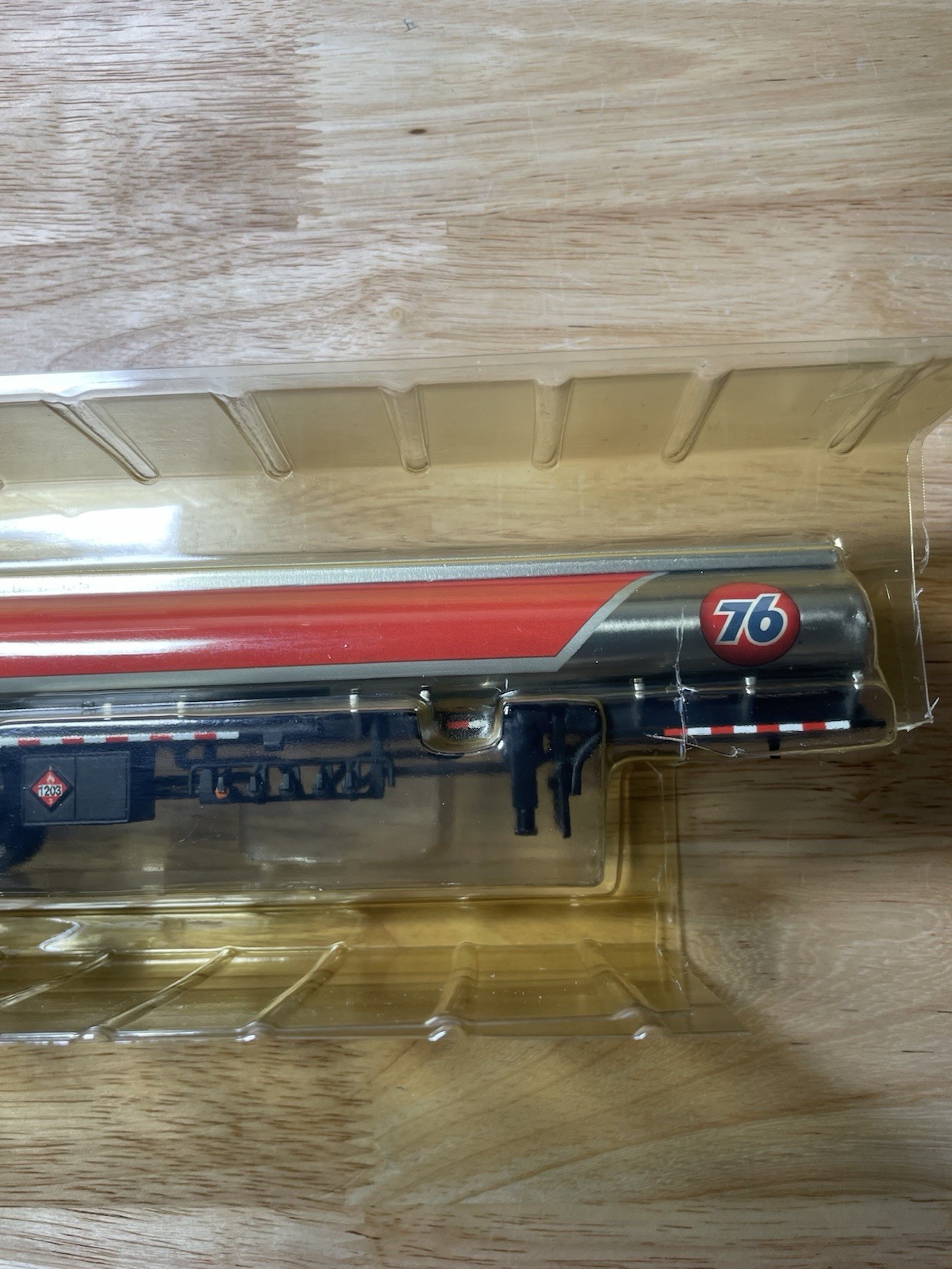 First Gear 1:64 Scale – 76 Fuel Tank Trailer Missing Truck – ( 60-0279 ) In Box