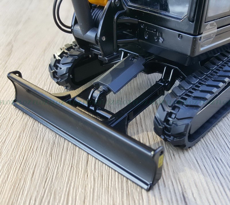 SANY SY35U Hydraulic Excavator 1/20 Diecast Truck Pre-built Model