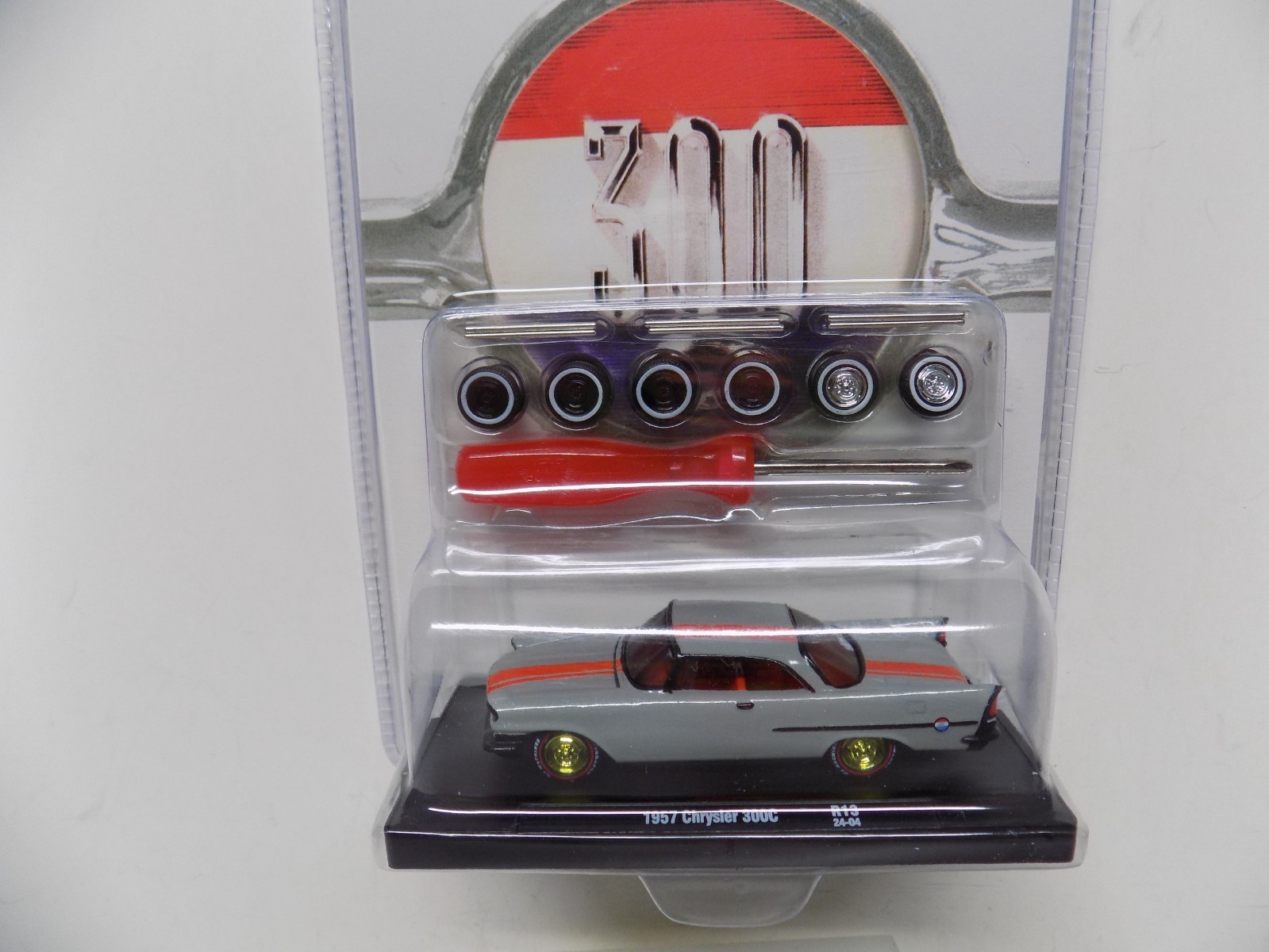 M2 Auto-Wheels Series – CHASE -GRAY 1957 CHRYSLER 300C – CHASE & RARE