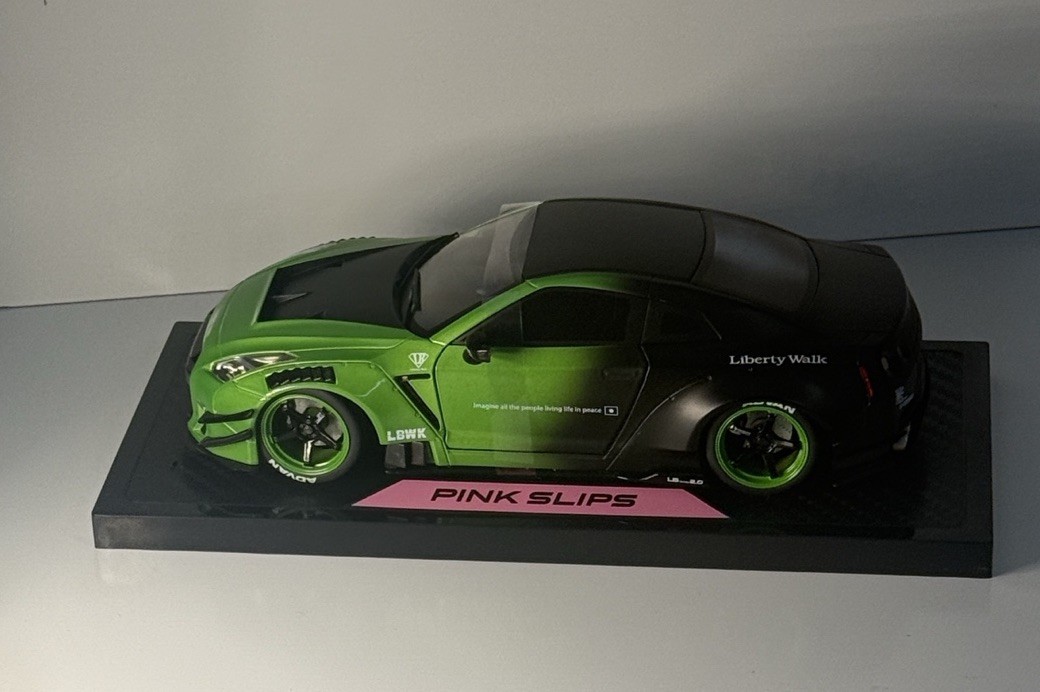 Jada Pink Slips Nissan GT-R (R35) with Liberty Walk Body Kit Green 1/18 Scale