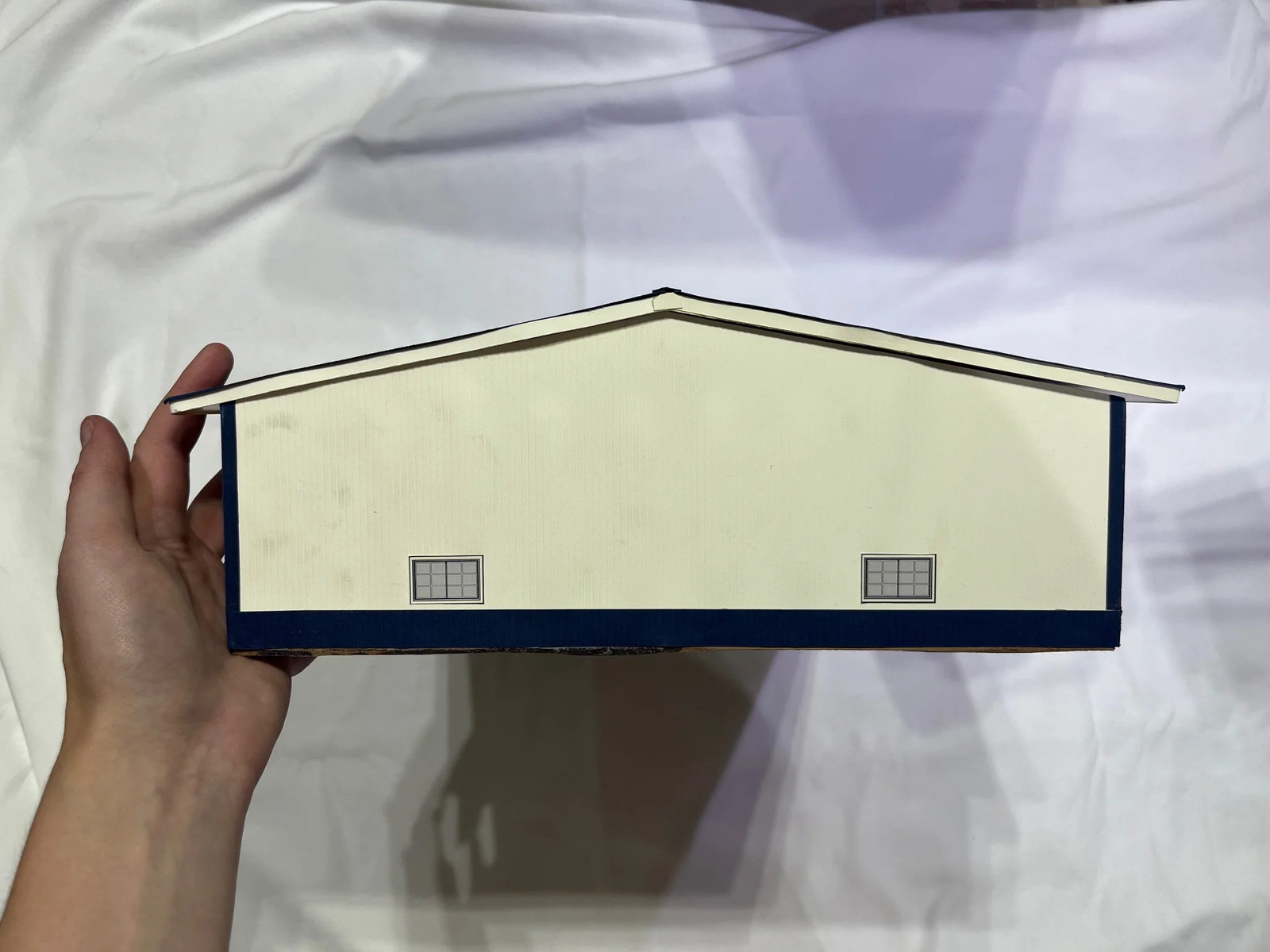 # 01212 – Plyboard Diorama Building – 19″ by 13.5″ by 5″
