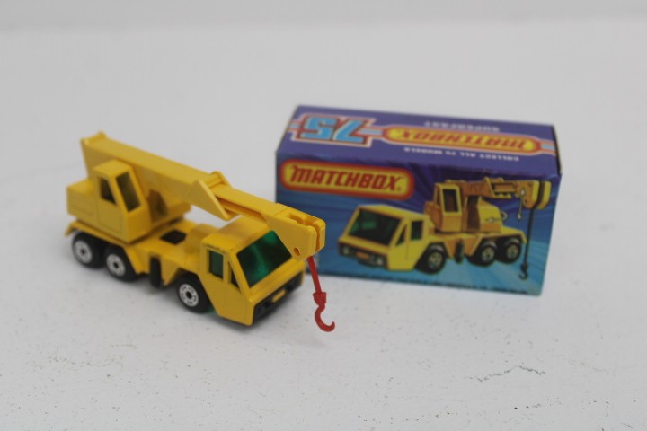 Matchbox Lesney England Superfast #49 Crane Truck Yellow Boom NEW Original Box
