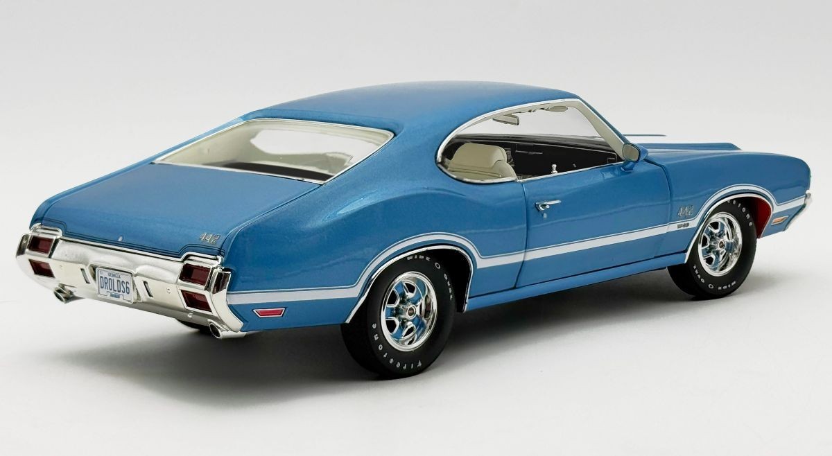 ACME Dr. Olds #6 – 1971 Oldsmobile 442 – W30 Viking Blue 1/18 1 of 442