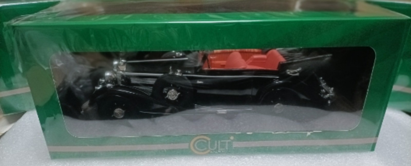 Cult 1:18 Mercedes Benz 540K B 1936 Black Convertible Vintage Car Model