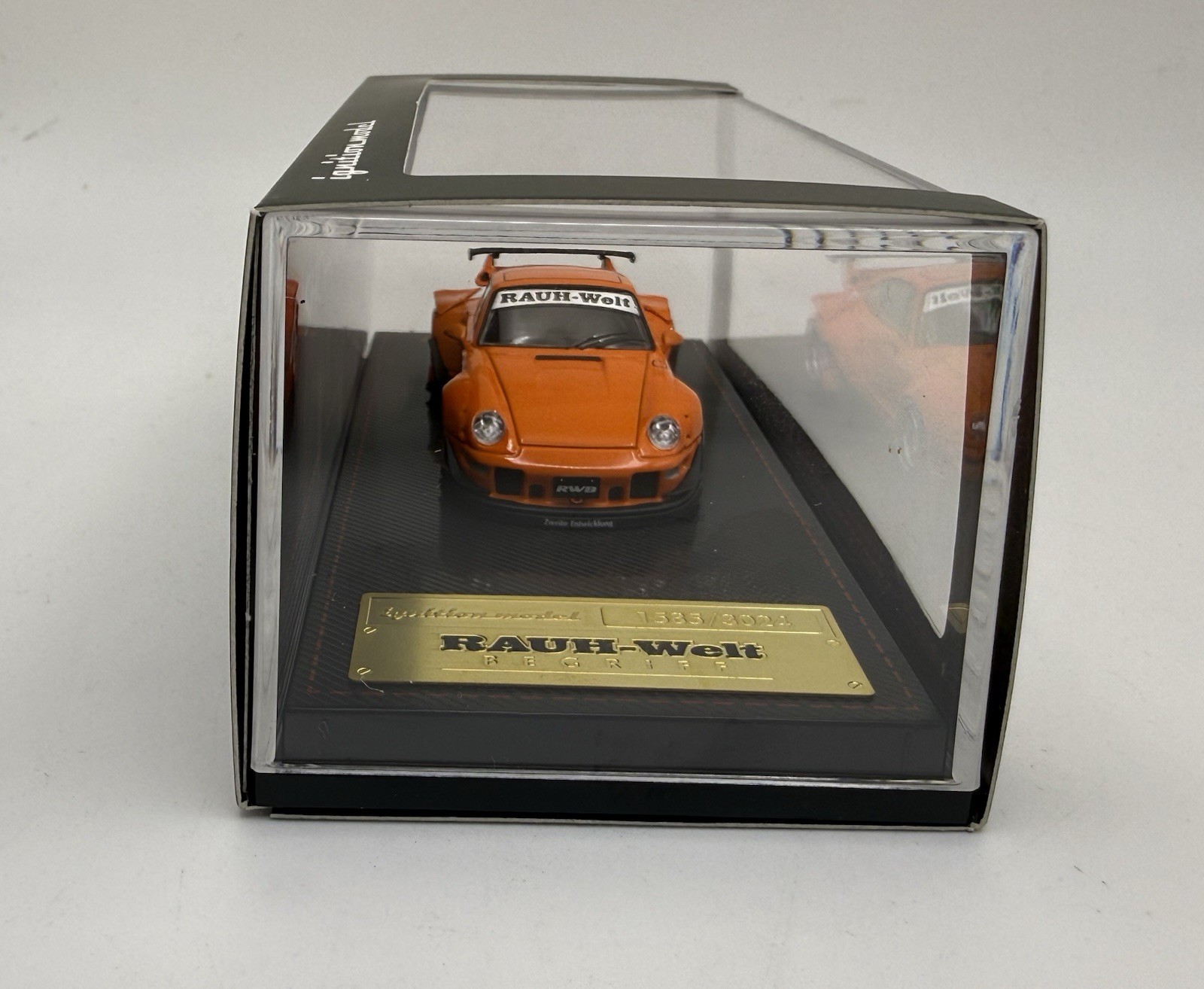 IG 1/64 RWB 993 “Tubero” MIAS 2026 Event Exclusive Diecast IG4030