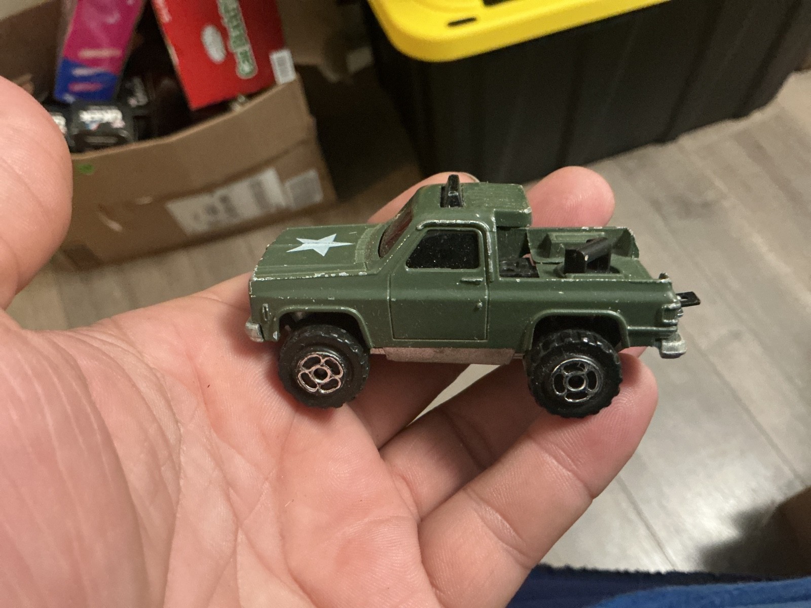Majorette Depanneuse Military Army Chevy Pickup Truck w/Gun #291-228 France 1/62