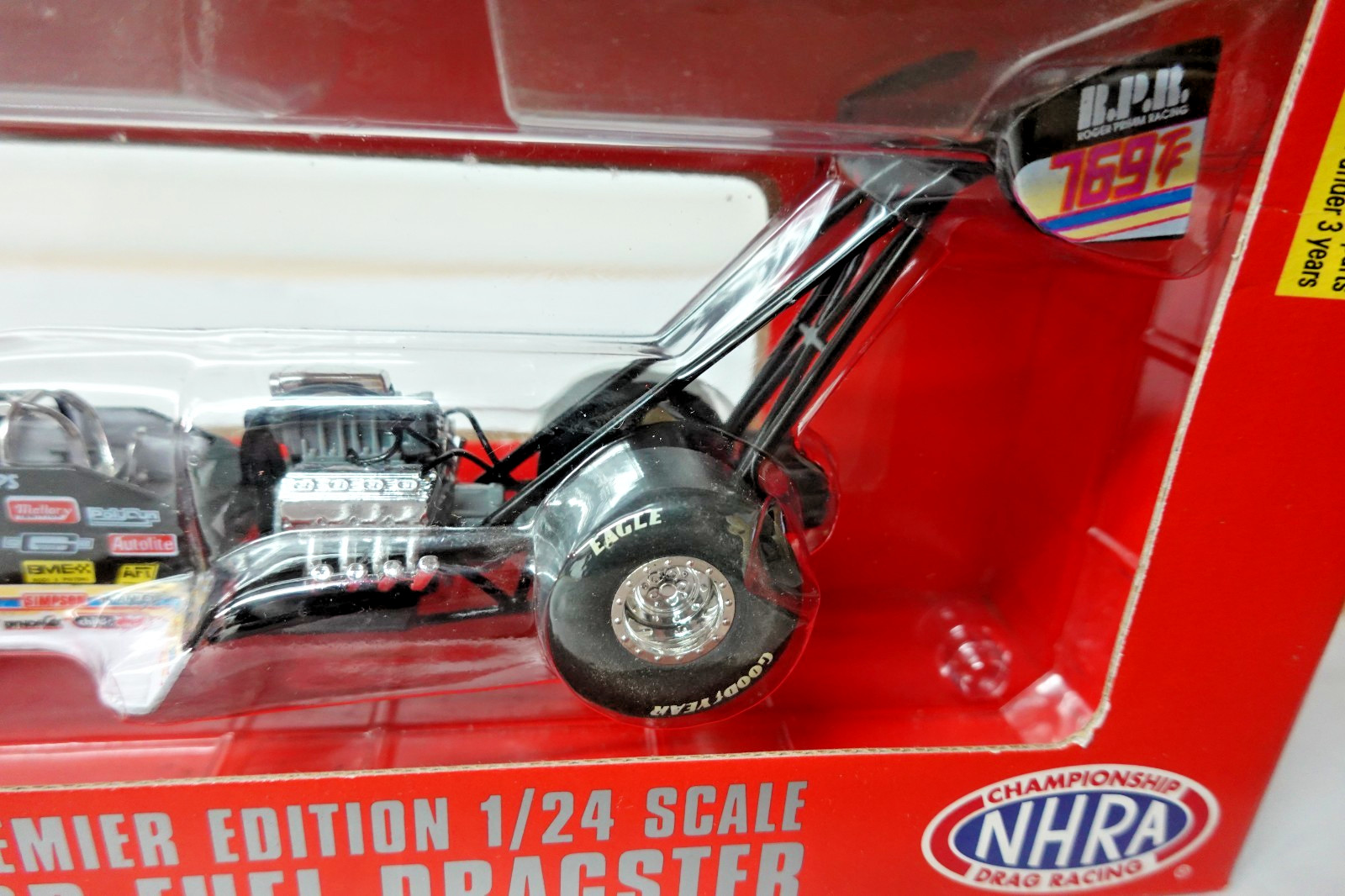 Racing Champions 09711 1996 R.P.R. Top Fuel dragster Premier Edition 1:24 Scale