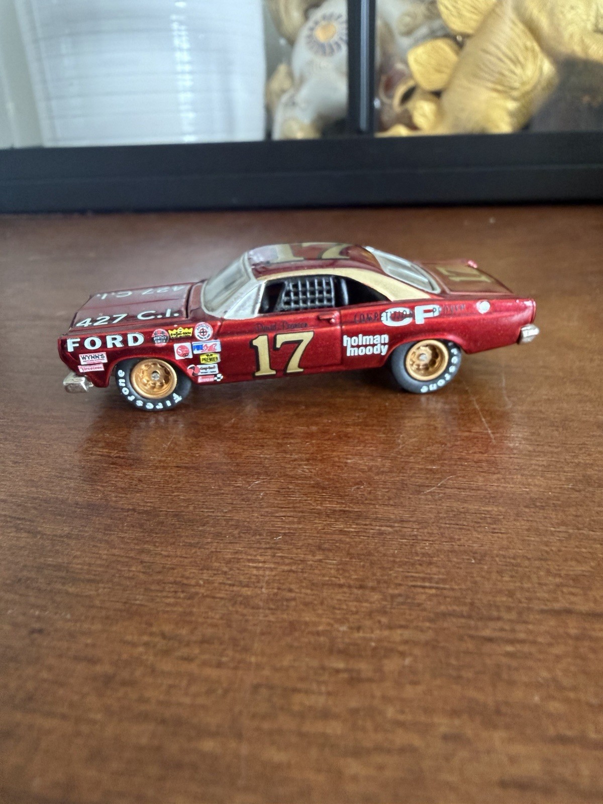 Nascar Legends David Pearson Holman & Moody 67 Ford Fairlane #17 1/64 Limited Ed