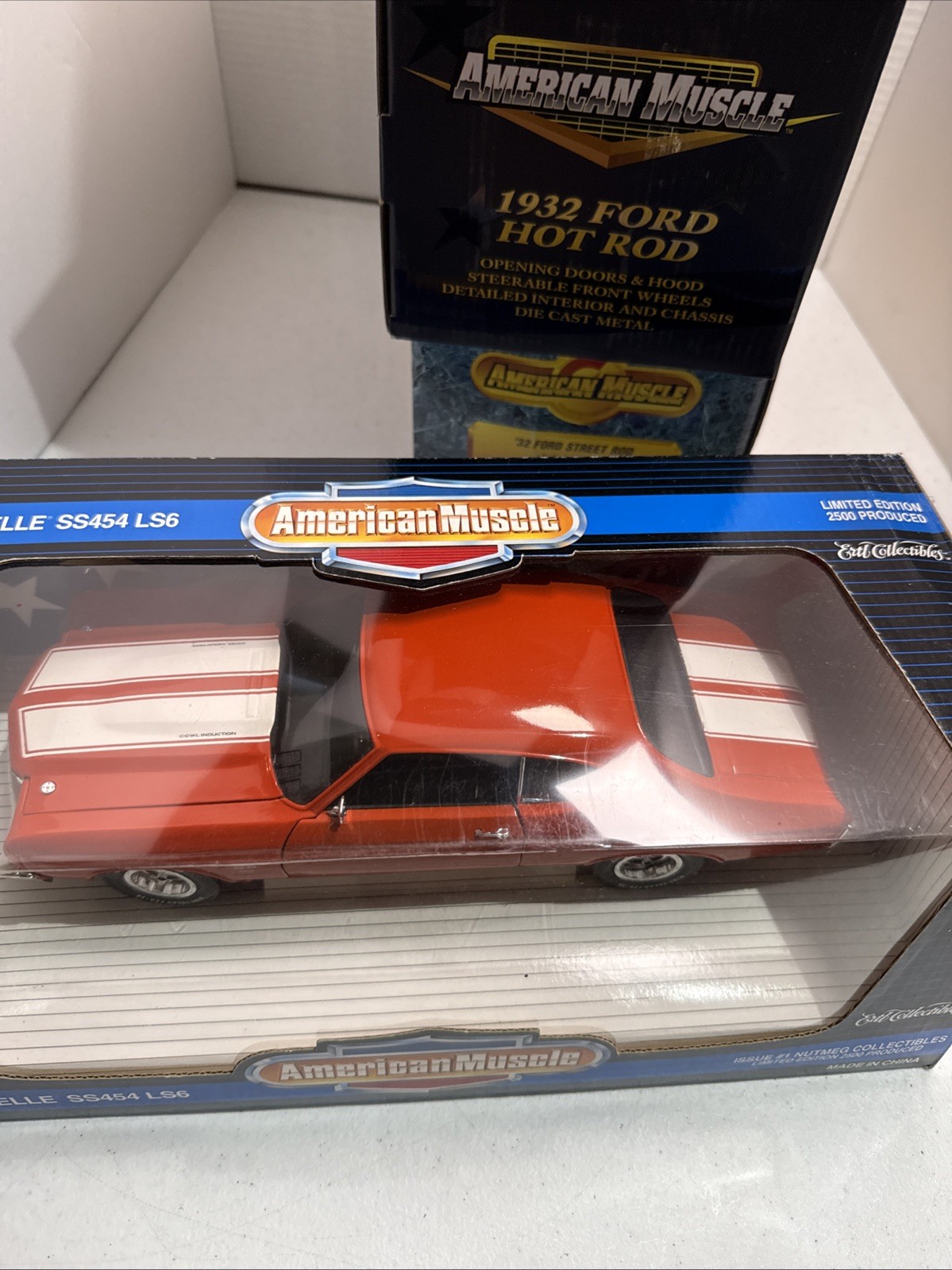 Ertl American Muscle 1970 Chevelle SS454 LS6 1/18 ORANGE