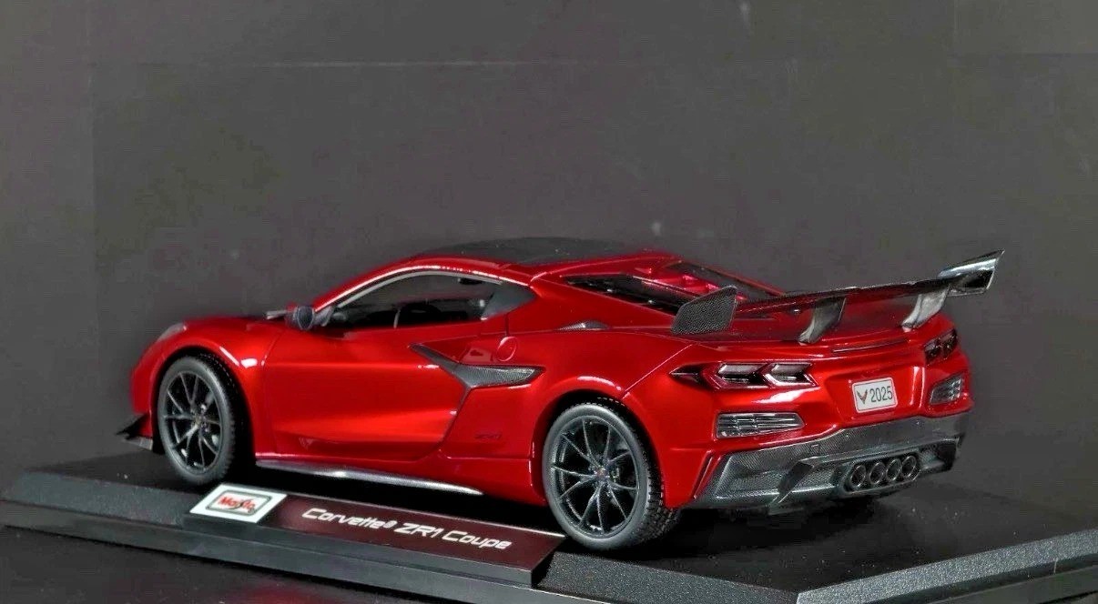 Corvette ZR1 Coupe 1:18 Maisto Exclusive Style Special Edition – Red