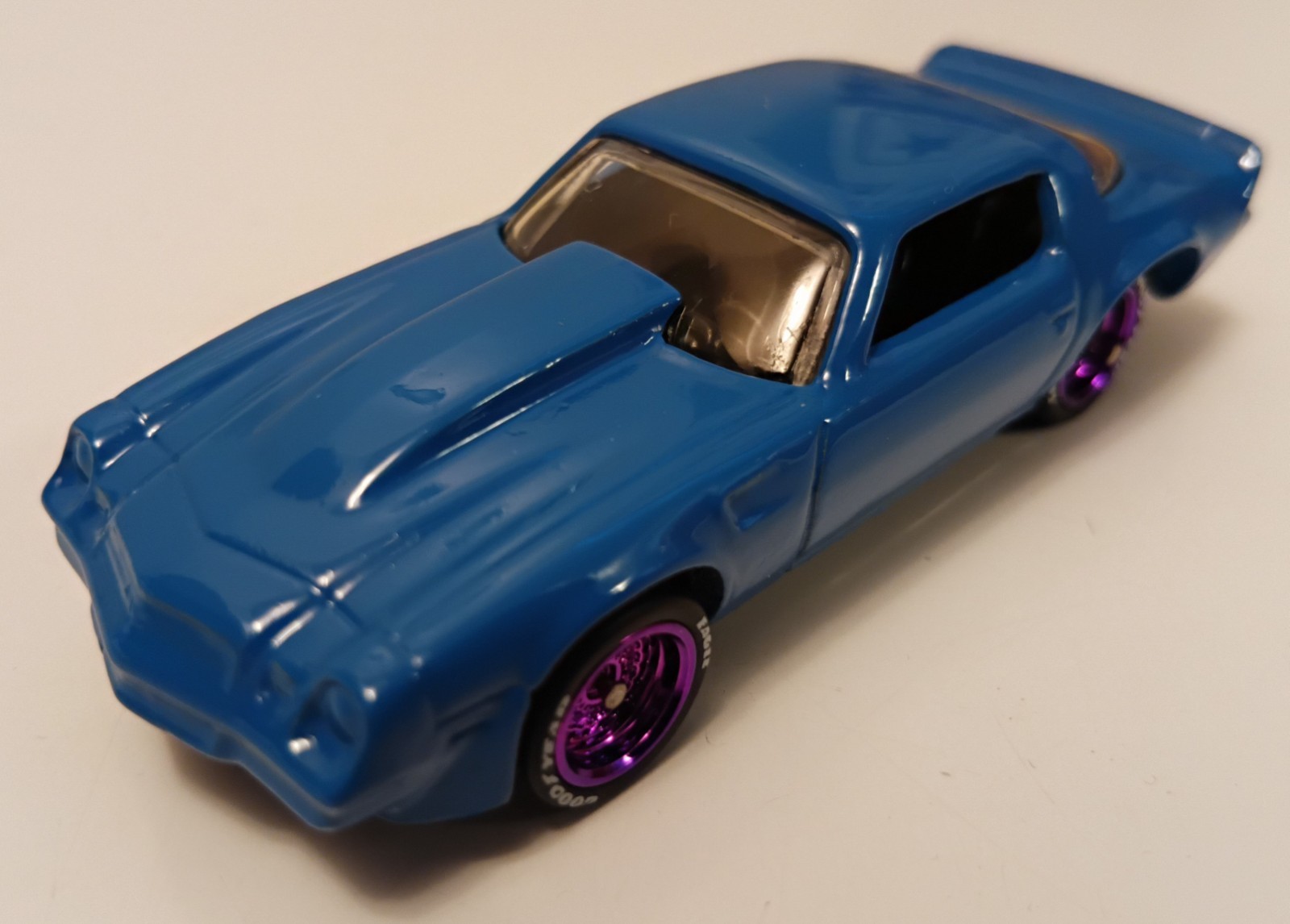 Hot Wheels: ’81 Camaro (Gone in Sixty Seconds Series 2-Mari)