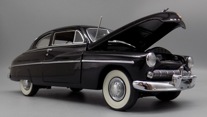 1949 Mercury Club Coupe Diecast Model Danbury Mint Rat Rod Low Rider 2 Door