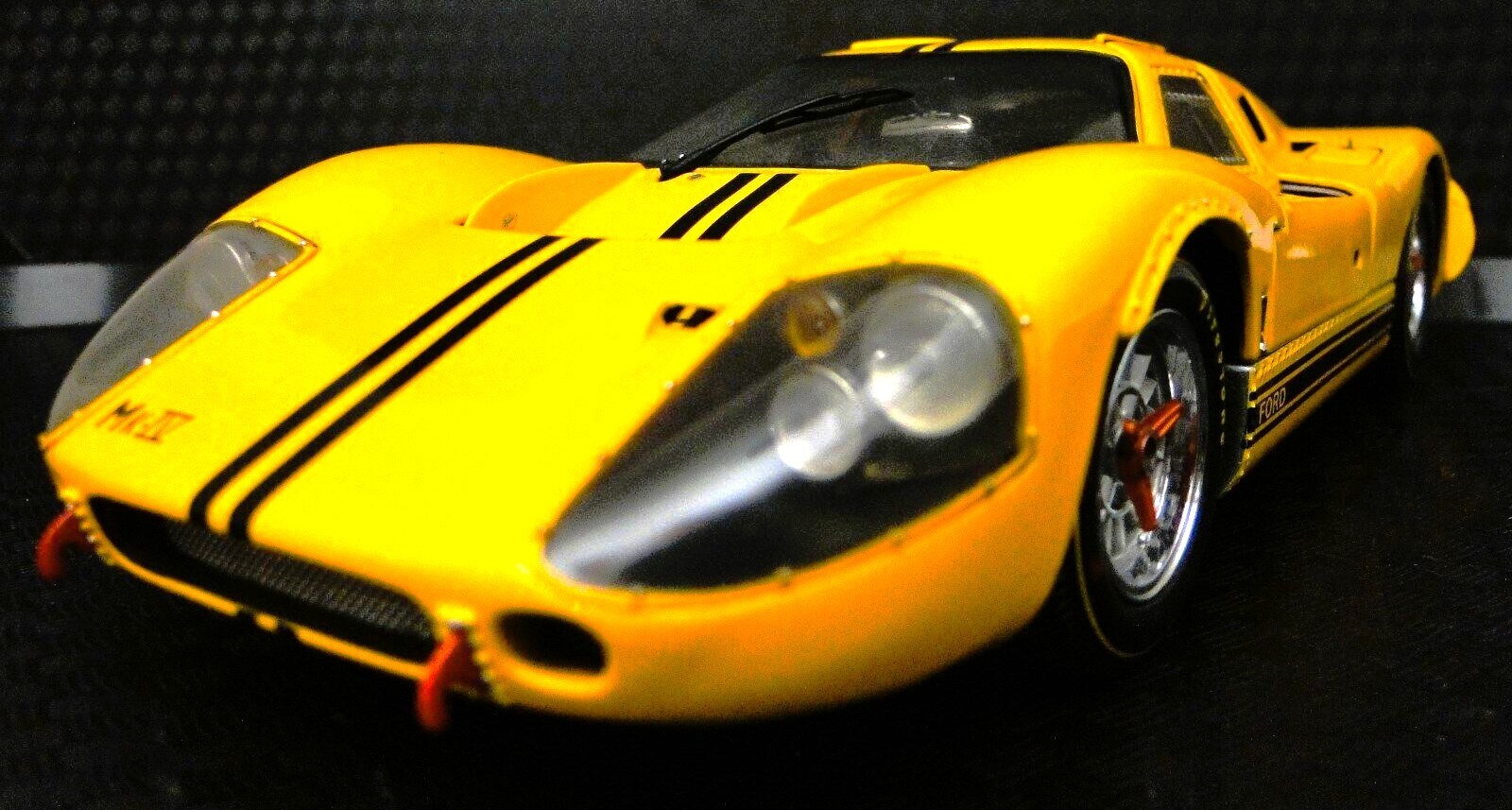 Exoto Ford GT40 Race Car1 18Racing Racer Custom Built Metal Body Model