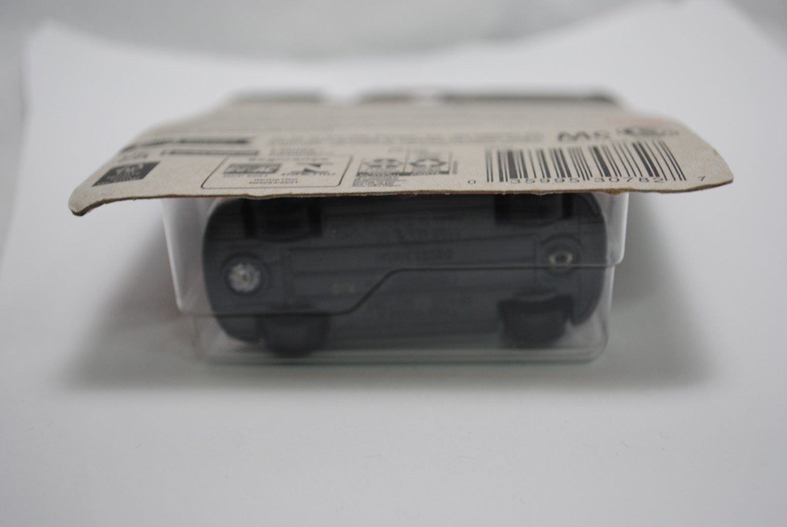 Worn – Matchbox Tesla Model X White 59/100
