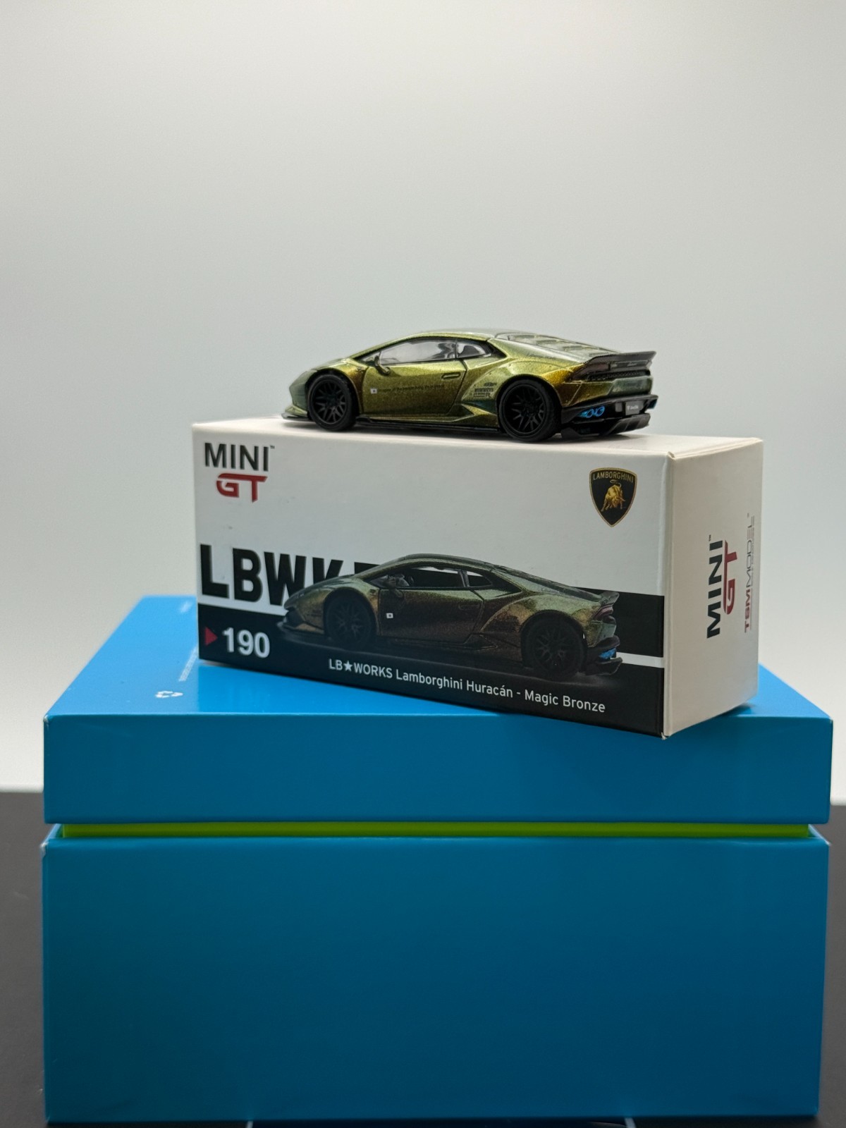 Mini GT Lamborghini Huracán LB Works Liberty Magic Bronze 190 1/64