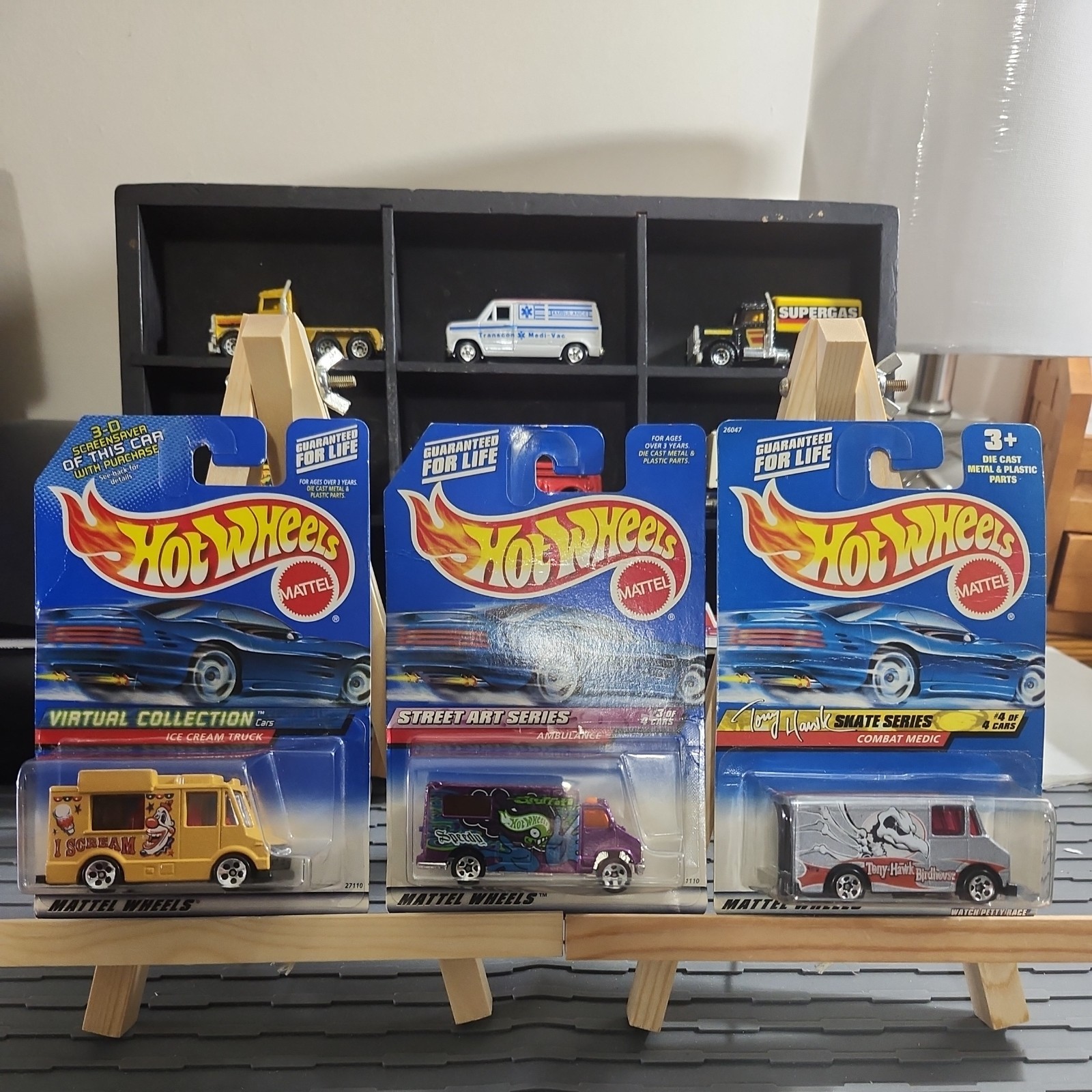 HOT WHEELS VIRTUAL COLLECTION ICE CREAM TRUCK/TONY HAWK/AMBULANCE VAN STREET ART
