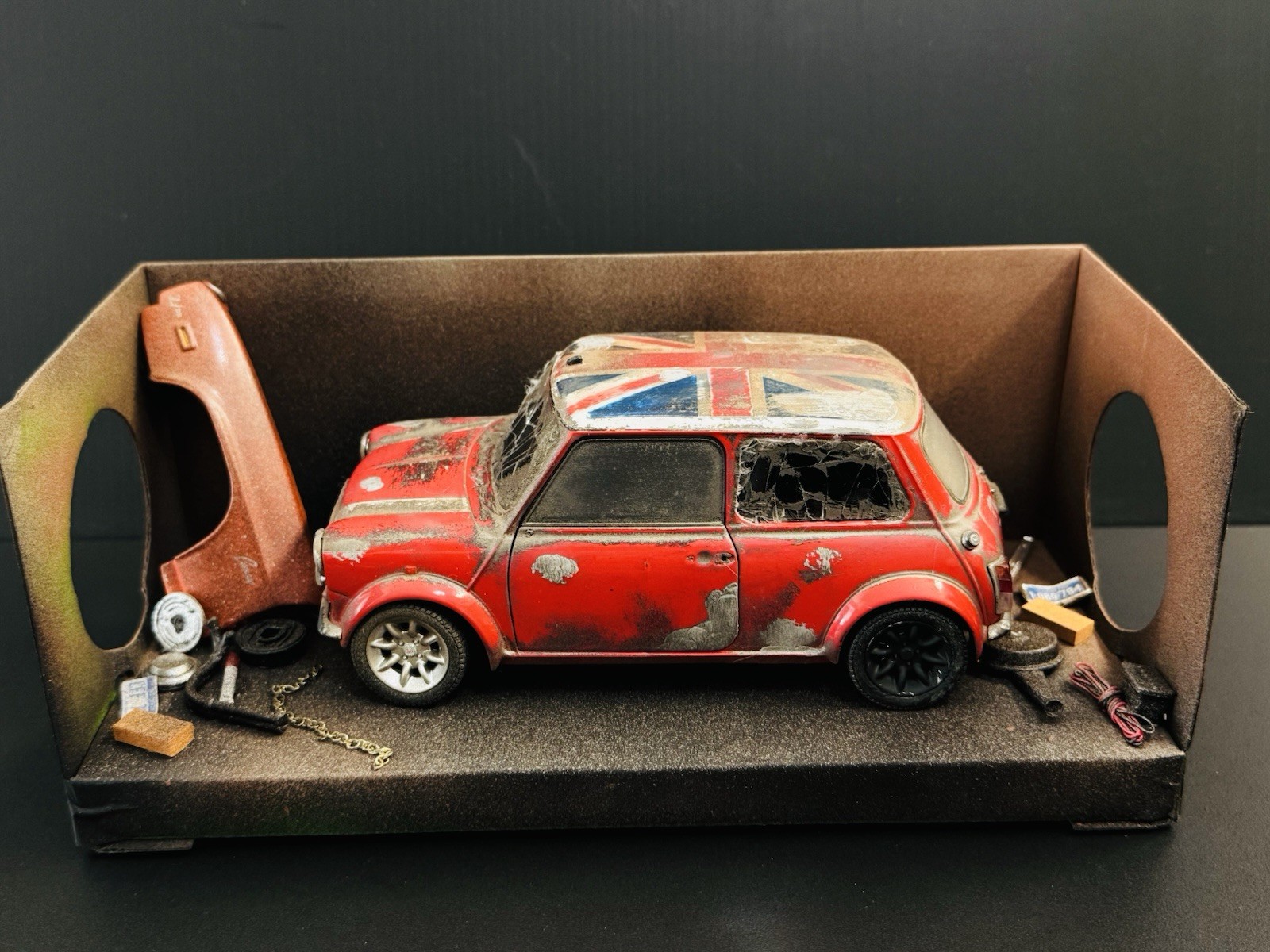 1971 Mini Cooper Wrecked Abandoned 1/18 Kodeblake Barn Find Diorama 1 Of 1 🔥