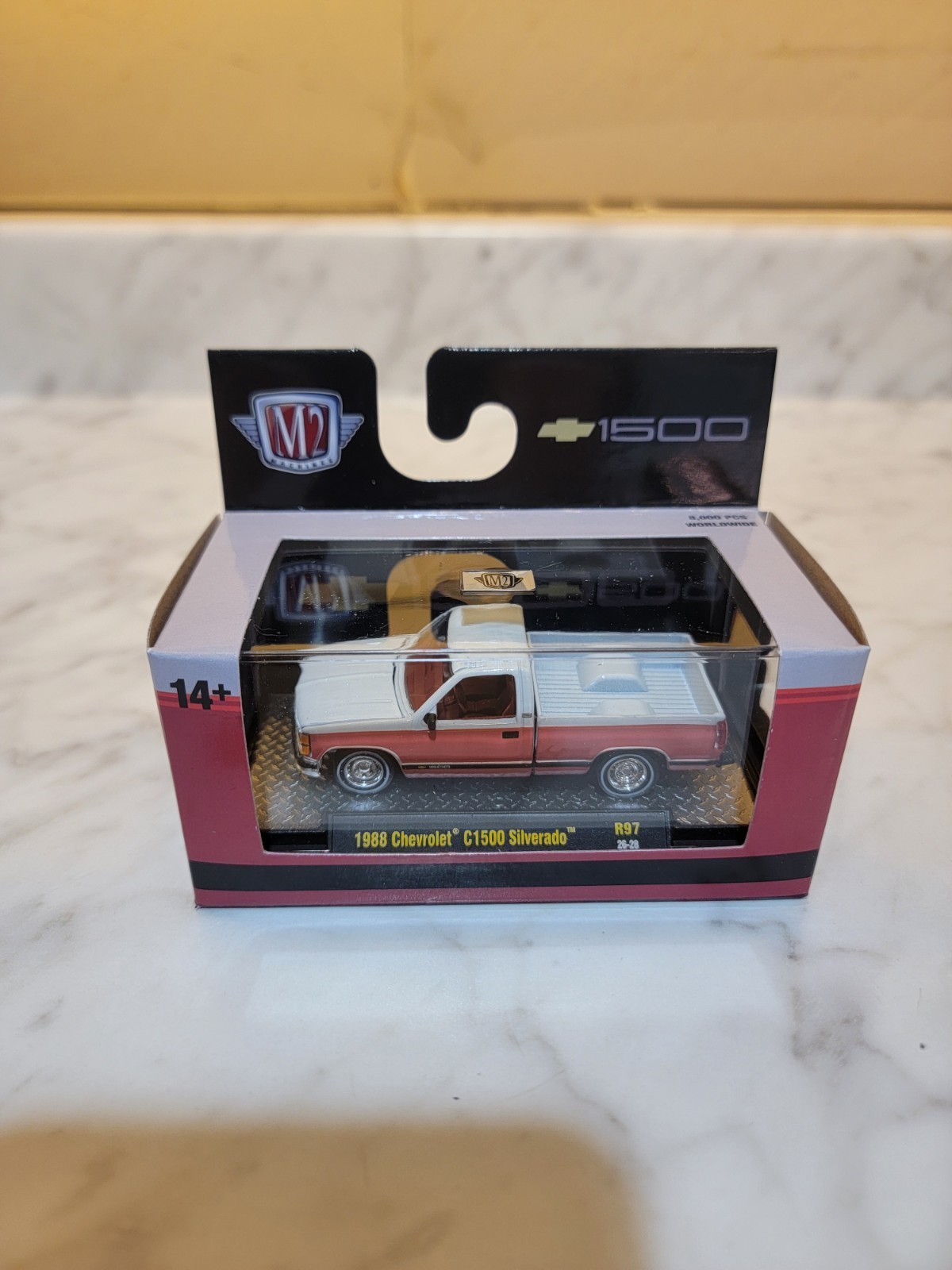 2026 M2 Machines 1988 Chevrolet C1500 Silverado White & Red R97