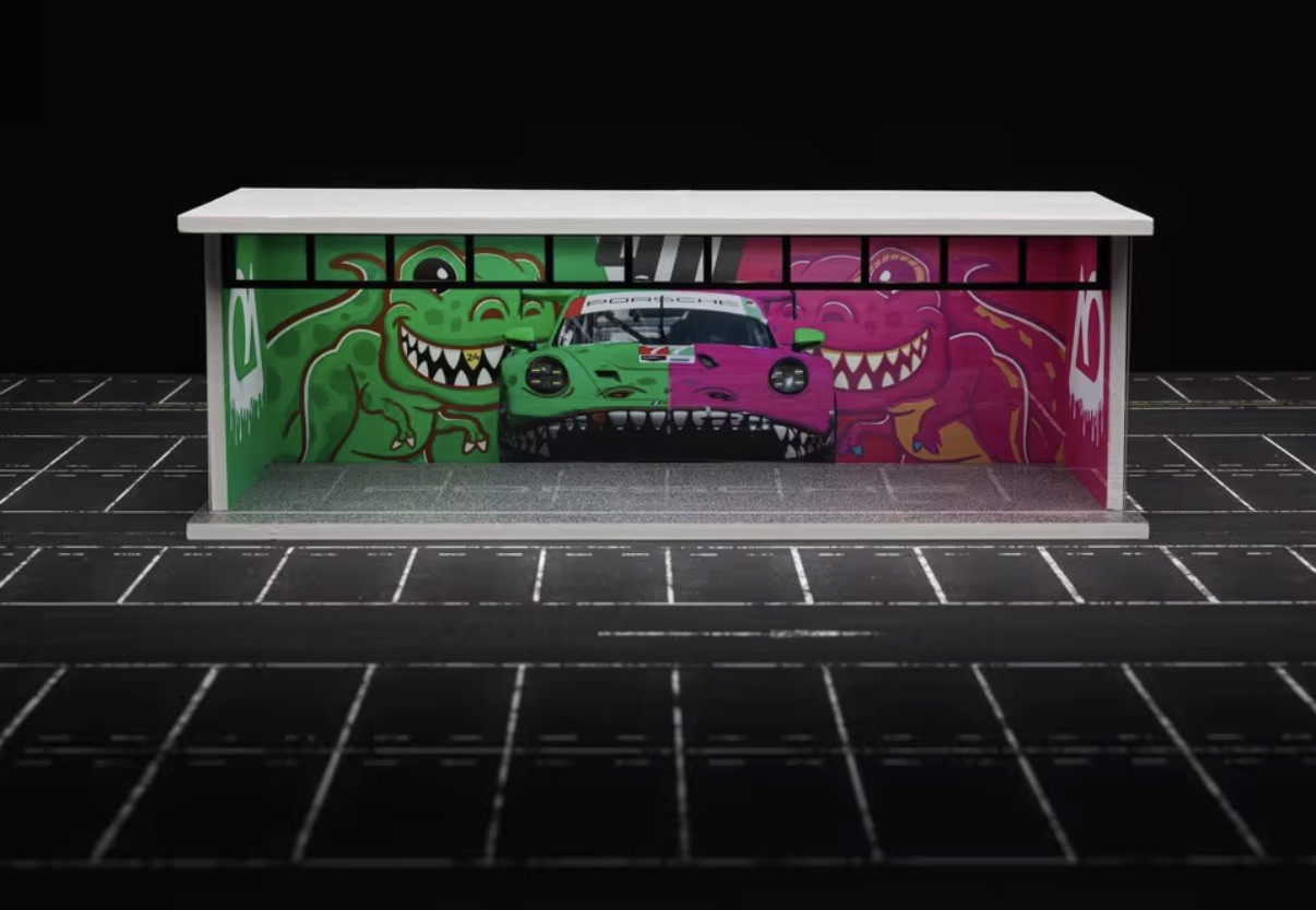 Diorama 1/64 Car Garage Model LED Lighting Parking Lot Display Porsche Roxy/Rexy