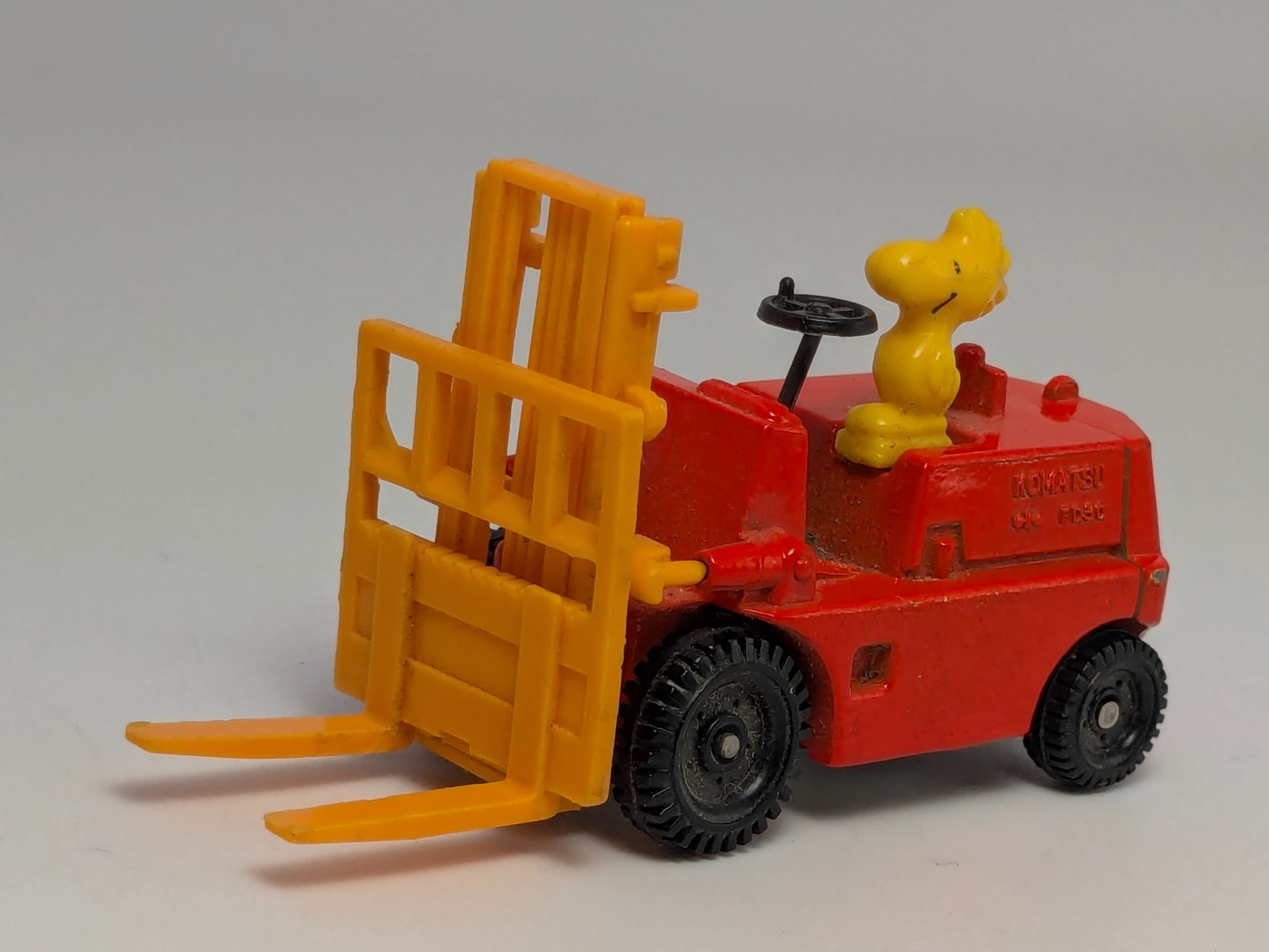 Vintage Aviva Komatsu Red Fork Lift Truck 1965 Peanuts WOODSTOCK Diecast Japan