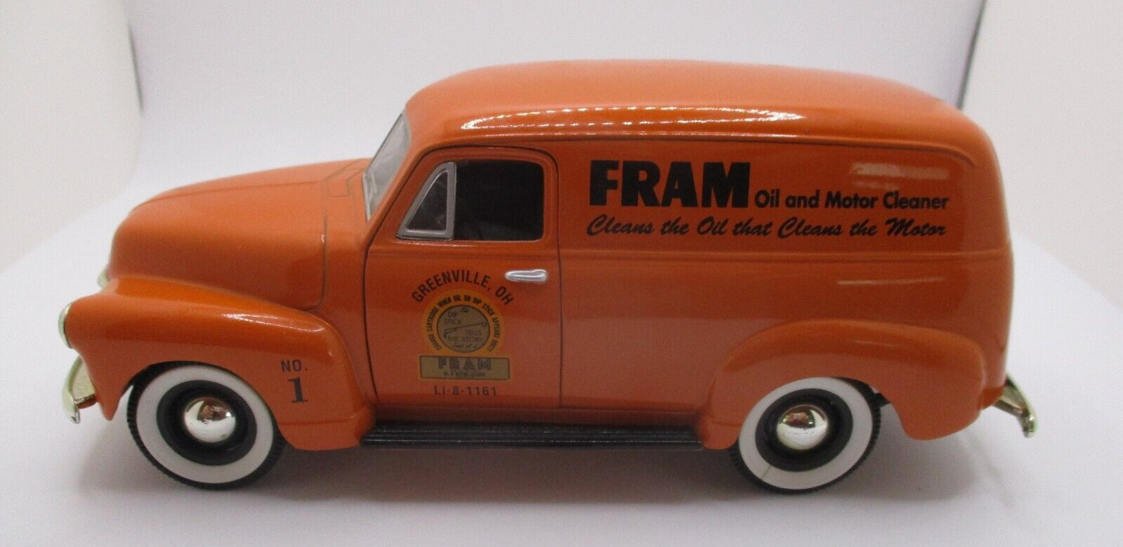Fram GREENVILLE O. 1952 Chevrolet 3100 Panel No.1 SpecCast Die Cast Collectible