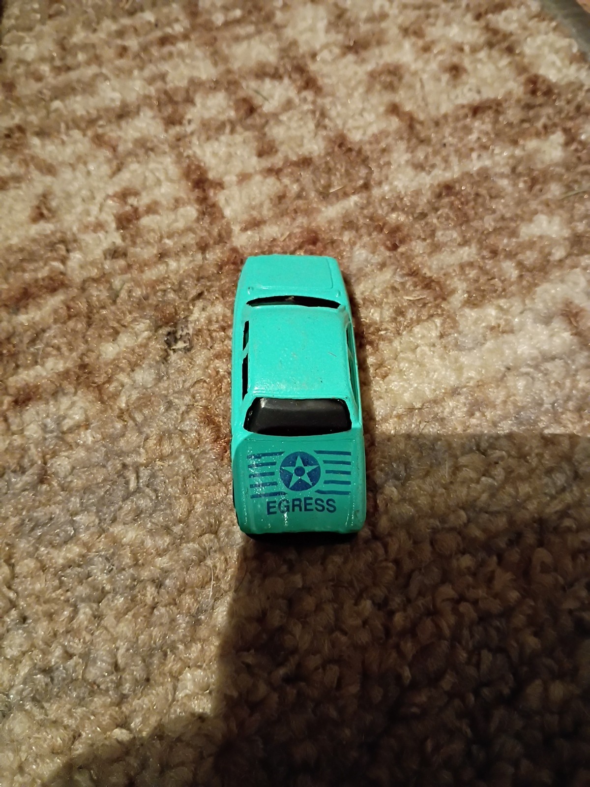 Unbranded Lightweight Diecast Light Green Car 907