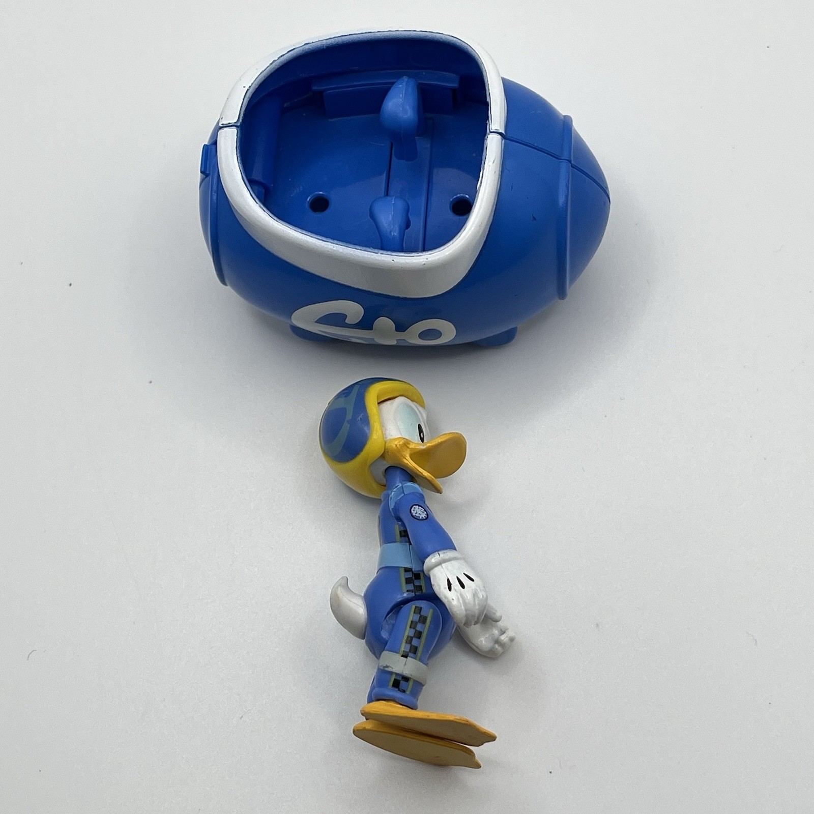RARE Disney Donald Duck 2-in-1 Transforming Vehicle Figure Floaty Coaster Pod