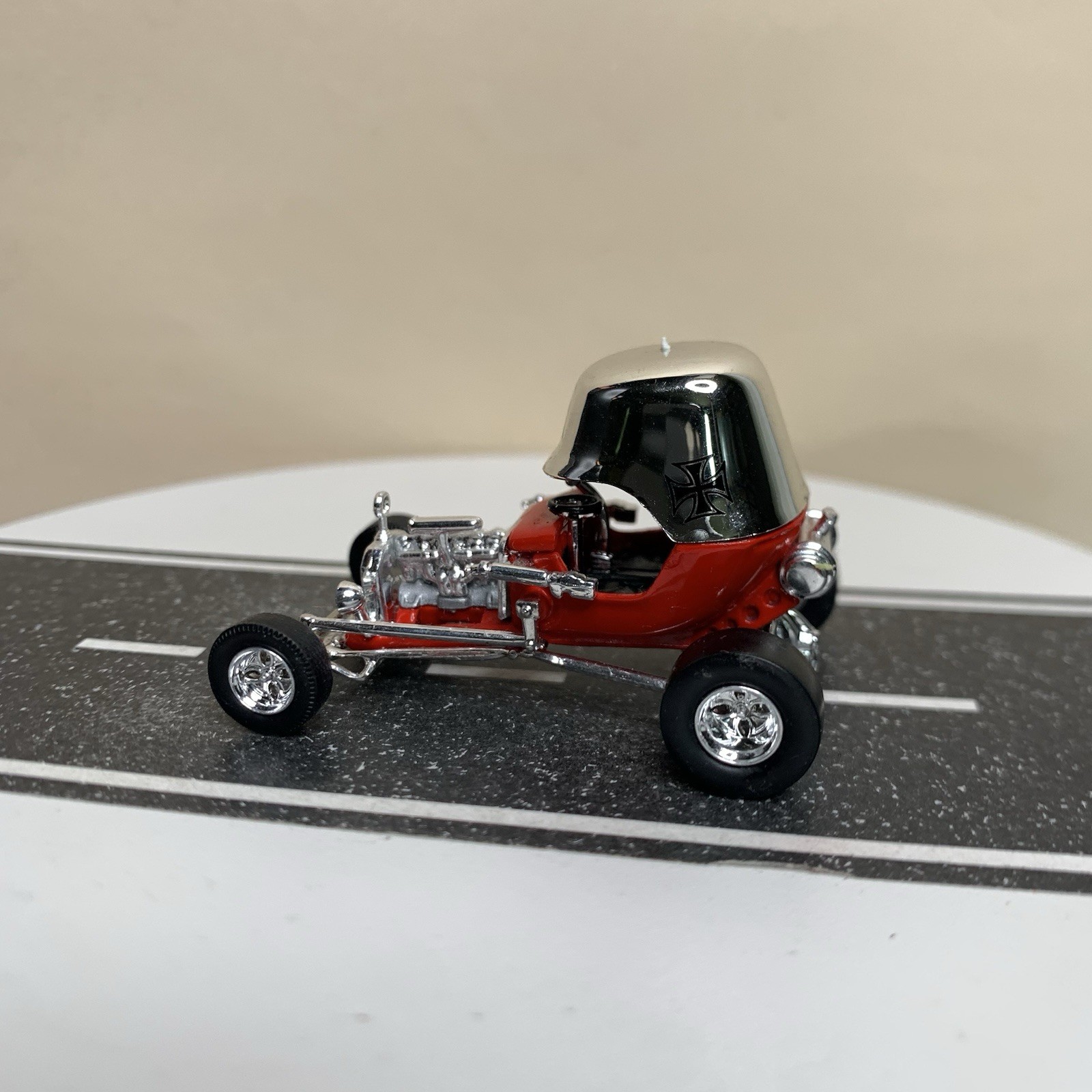 Hot Wheels 100% Collectibles Psychedelic Relics Series Red Baron Hot Rod 1:64 NM