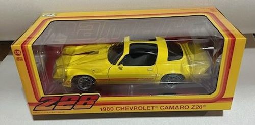 1980 Camaro YELLOW 13690 Greenlight 1:18