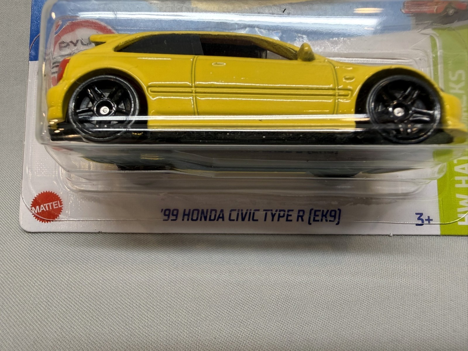 Hot Wheels 2022 ’99 Honda Civic Type R EK9 Yellow Hatchbacks FACTORY SEALED 125