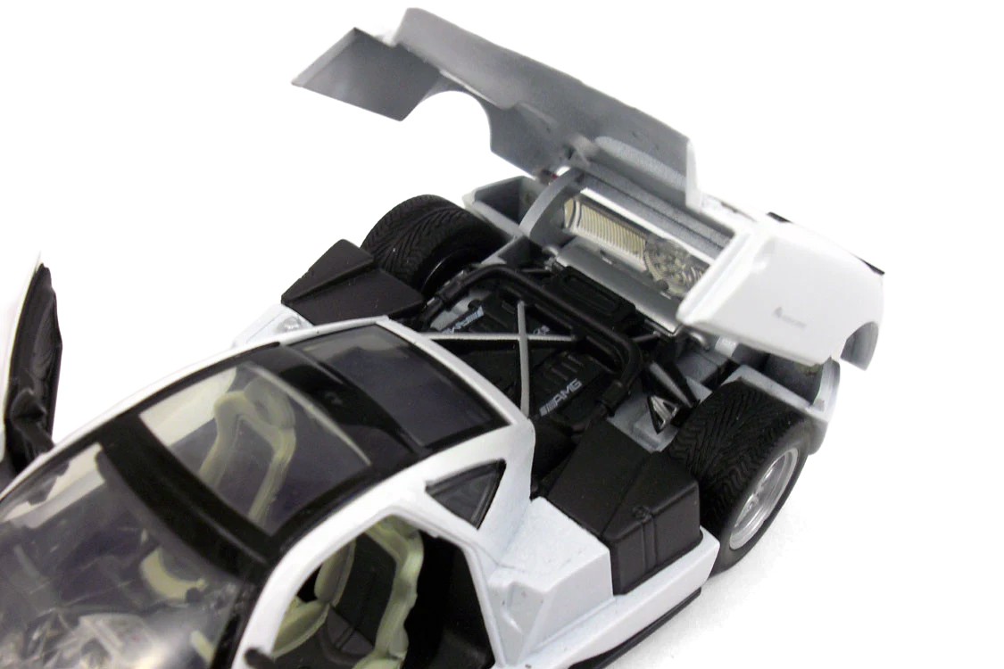 PAGANI ZONDA C12 W/SUNROOF WHITE 1/24 DIECAST CAR SHOWCASTS 77272WT