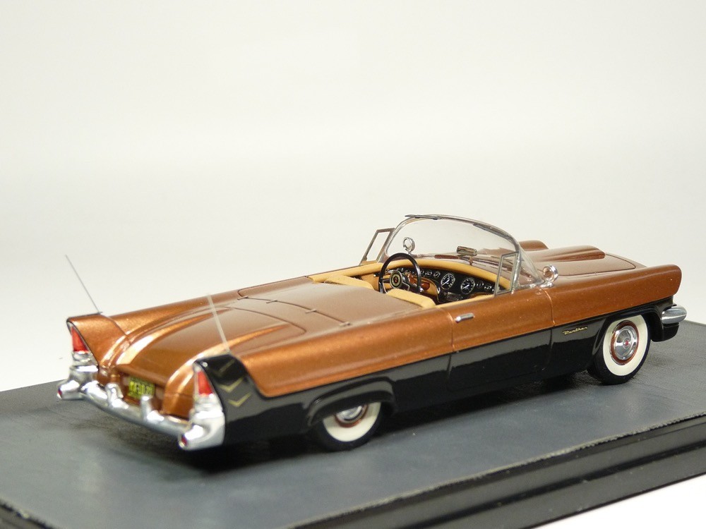 Matrix MX41601-021 1/43 1954 Packard Panther Daytona Concept Resin Model Car