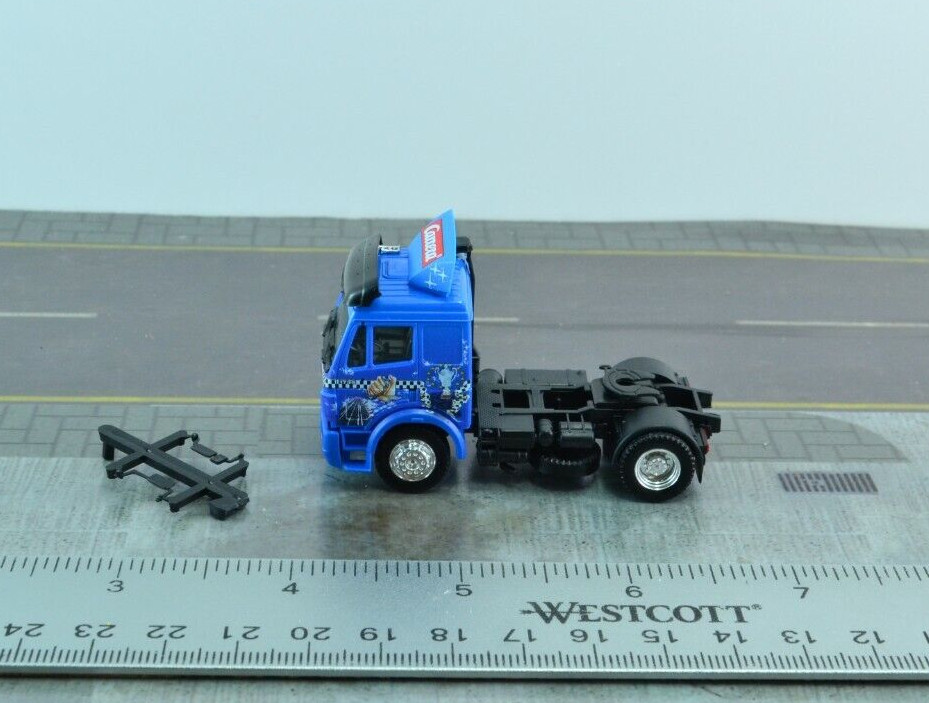 Herpa Mercedes Benz SK Tractor Unit Truck CARRERA 1:87 HO Scale (HO912)