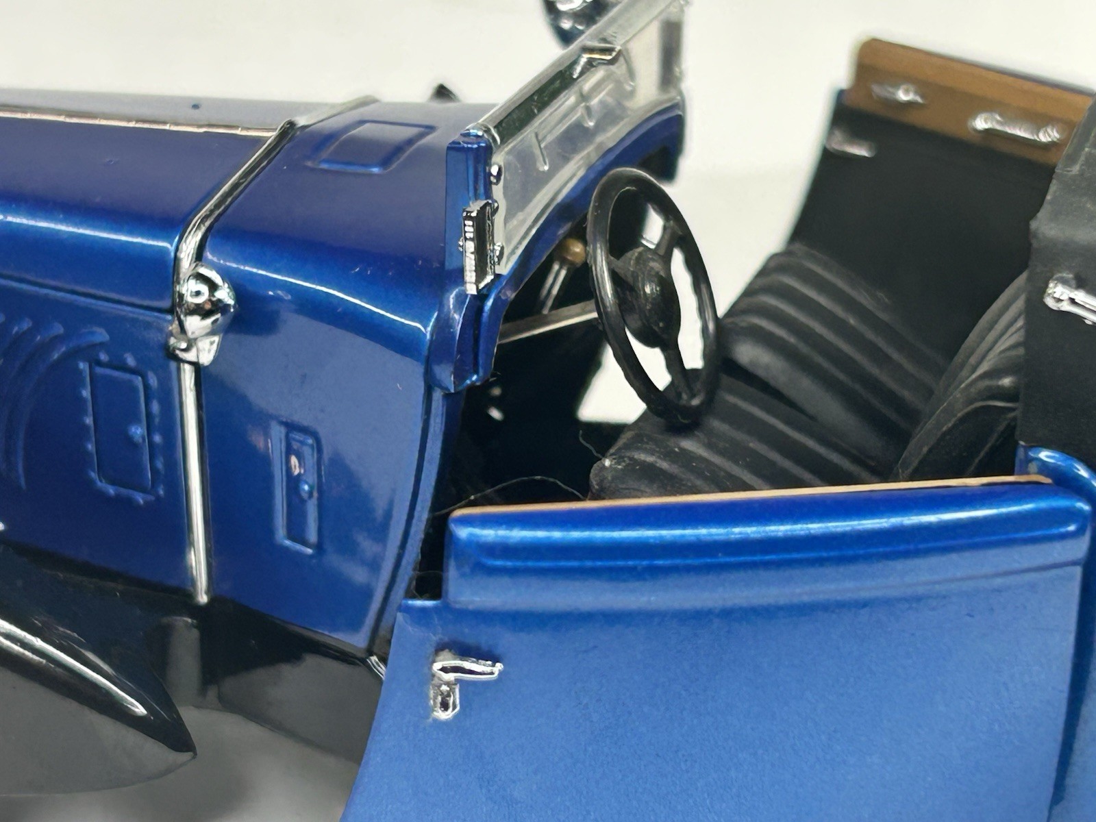 Franklin Mint 1933 Duesenberg J Victoria Blue 1:24 Die Cast B11RU77 (1991) READ