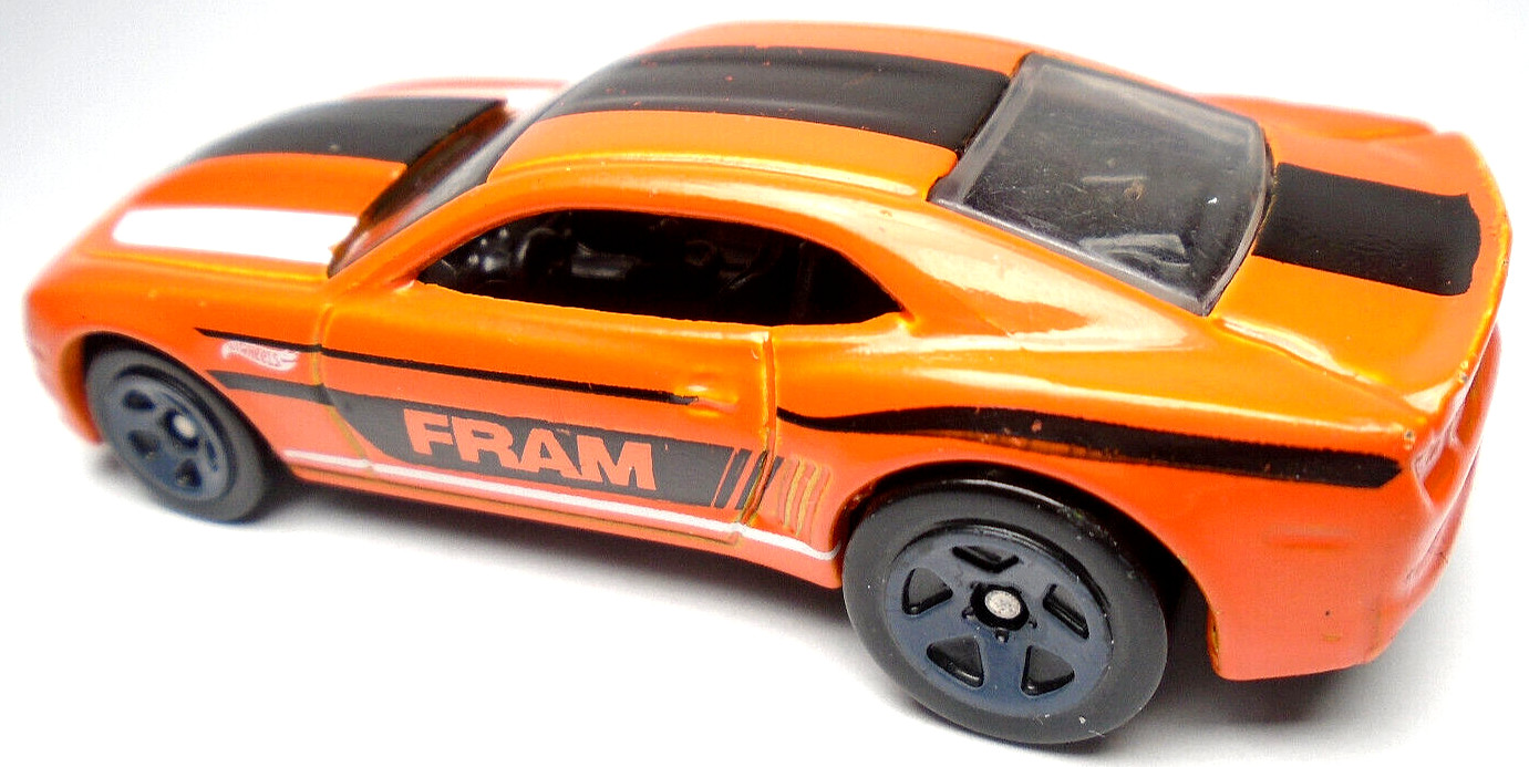 2015 HOT WHEELS ’13 CHEVY COPO CAMARO FRAM ORANGE 2 7/8″ DIECAST CAR WITH BLACK