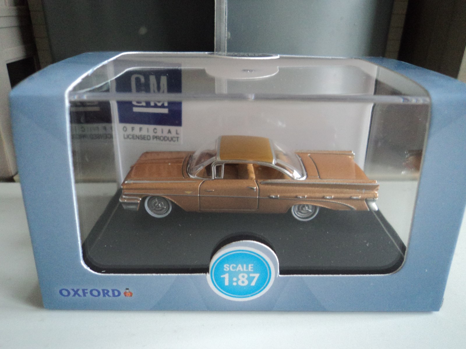 Oxford 1959 PONTIAC BONNEVILLE Canyon Copper 1/87 HO diecast car GM