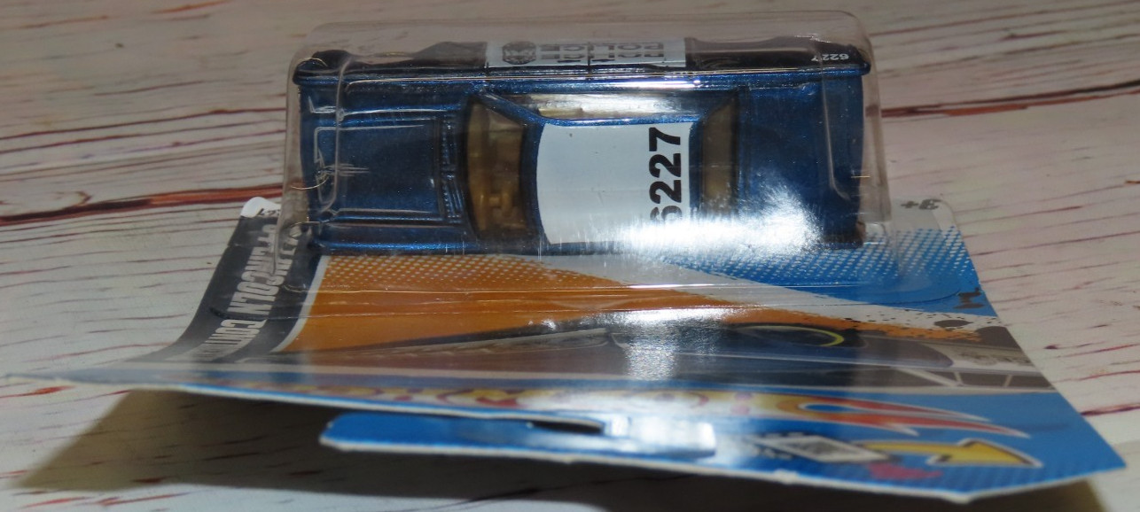 Hot Wheels HW Main Street ’64 Lincoln Continental Police