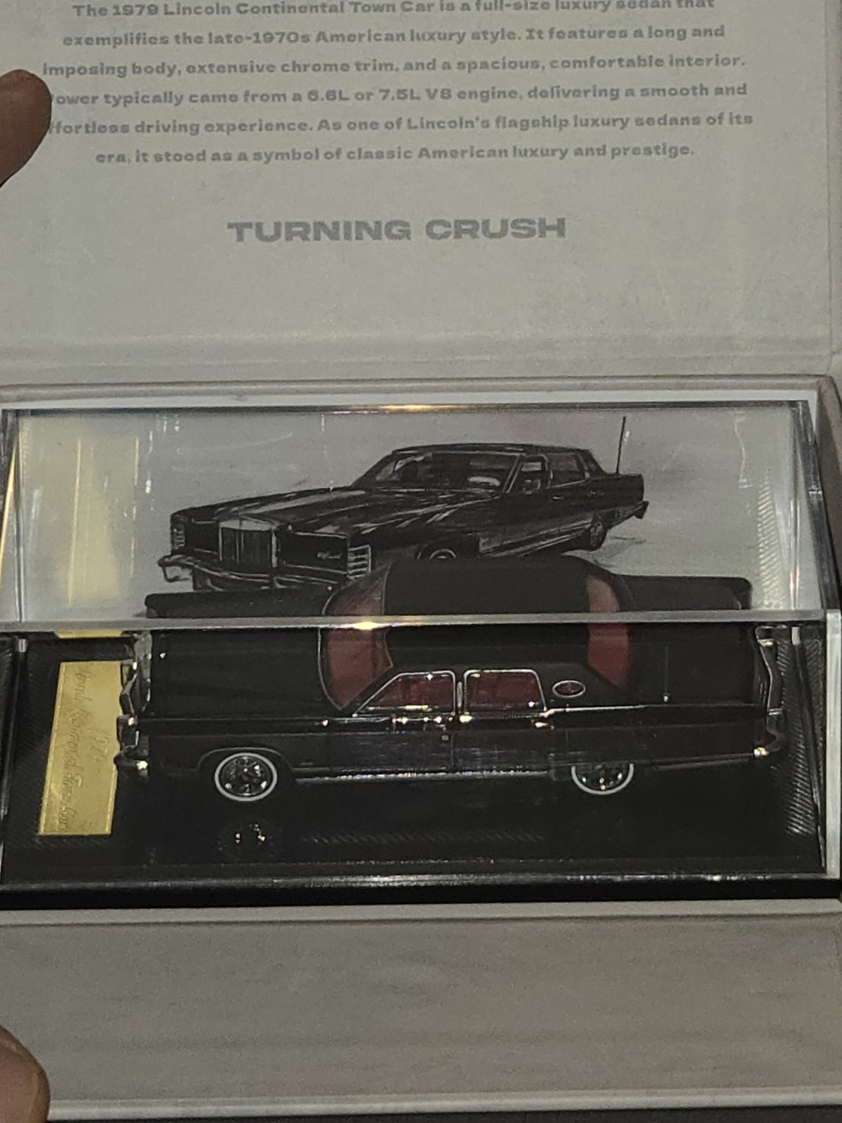 Sun Star & Turning Crush 1:64 1979 LINCOLN CONTINENTAL Town Car Black Diecast