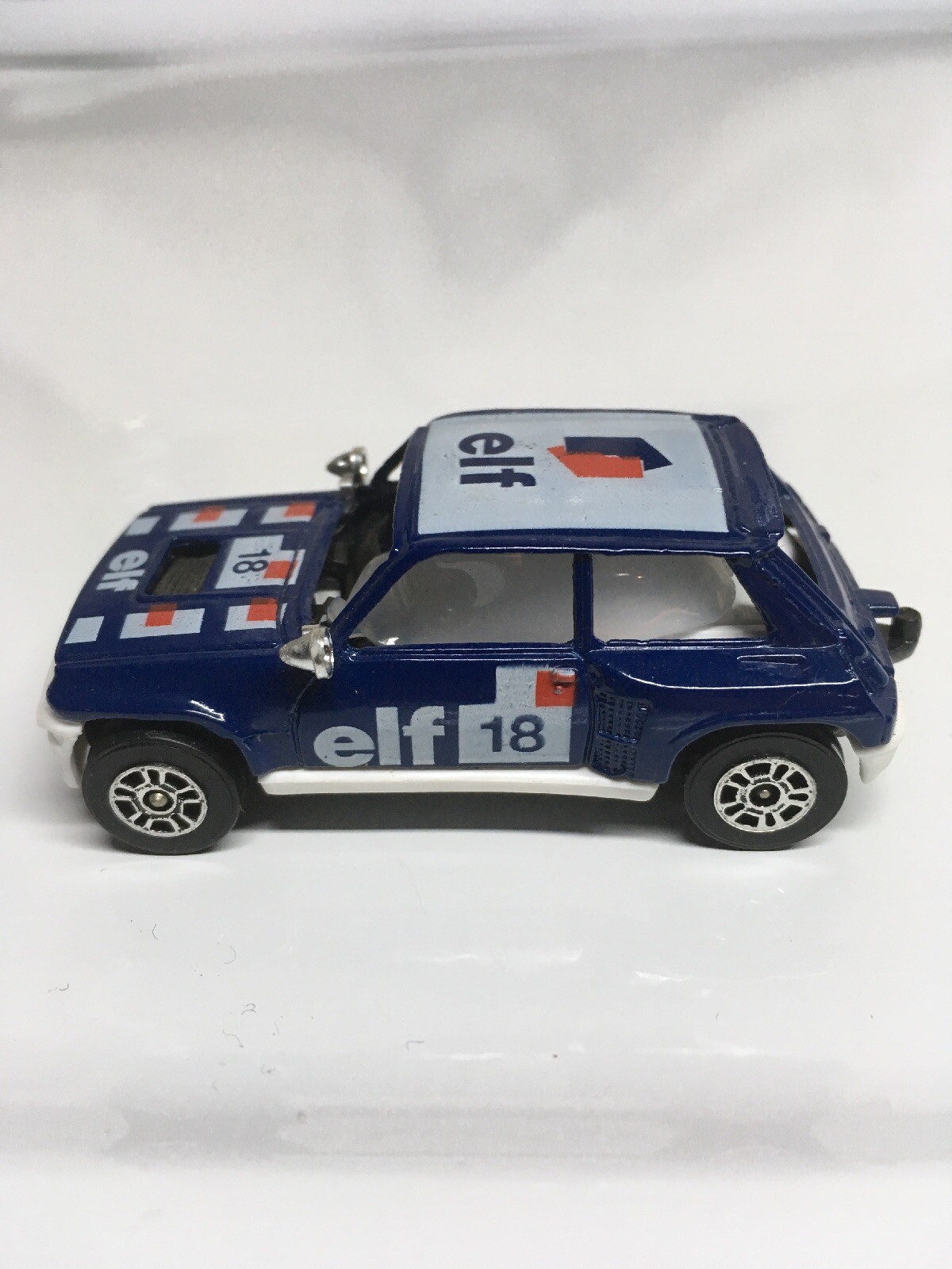 Corgi Renault 5 Turbo Elf Car #18 Blue 10 Spoke Wheels Made in United Kingdom