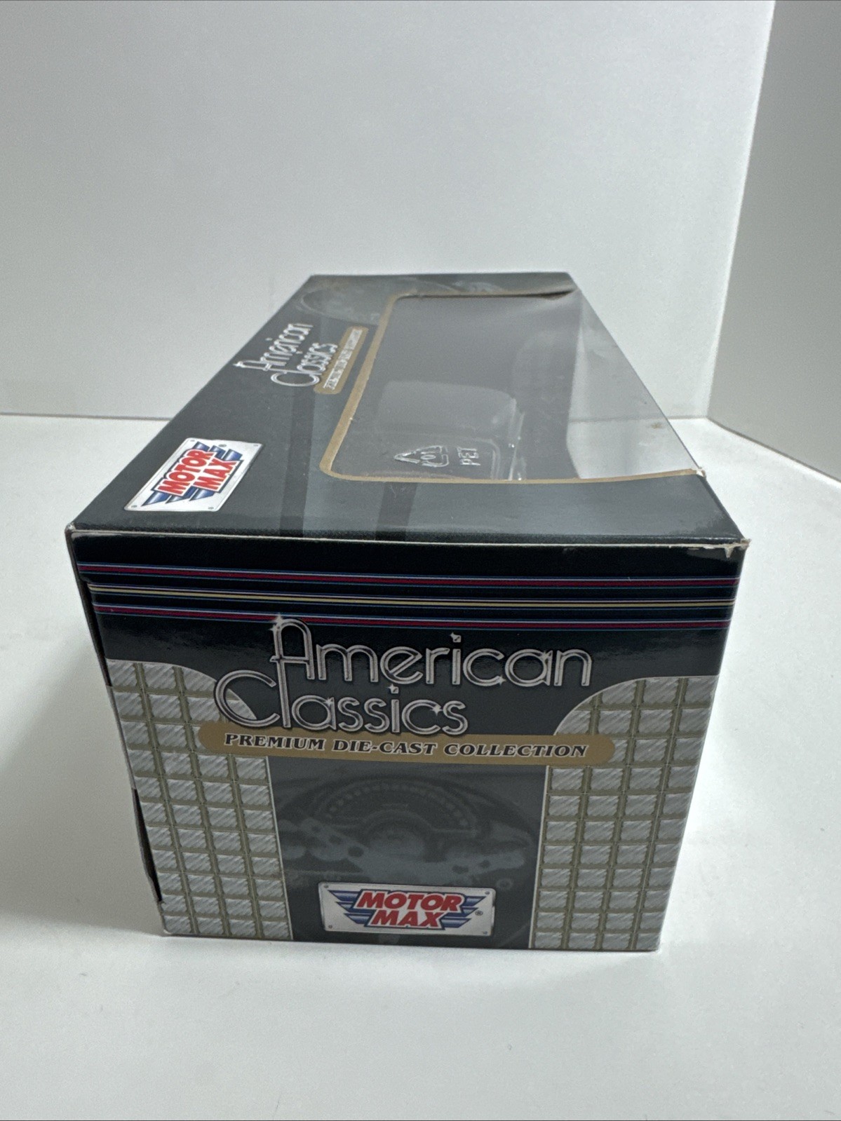 1932 Ford Coupe American Classics Diecast Motor Max 1:24 Scale New In Box (TK)
