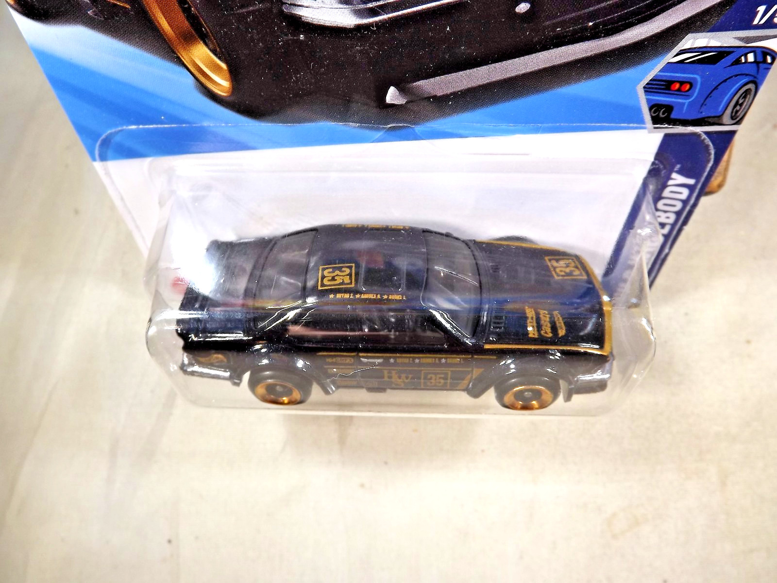 2025 Hot Wheels #185 Wild Widebody 1/5 BMW 635 CSI Black w/Black 4 Sp Gold Rims
